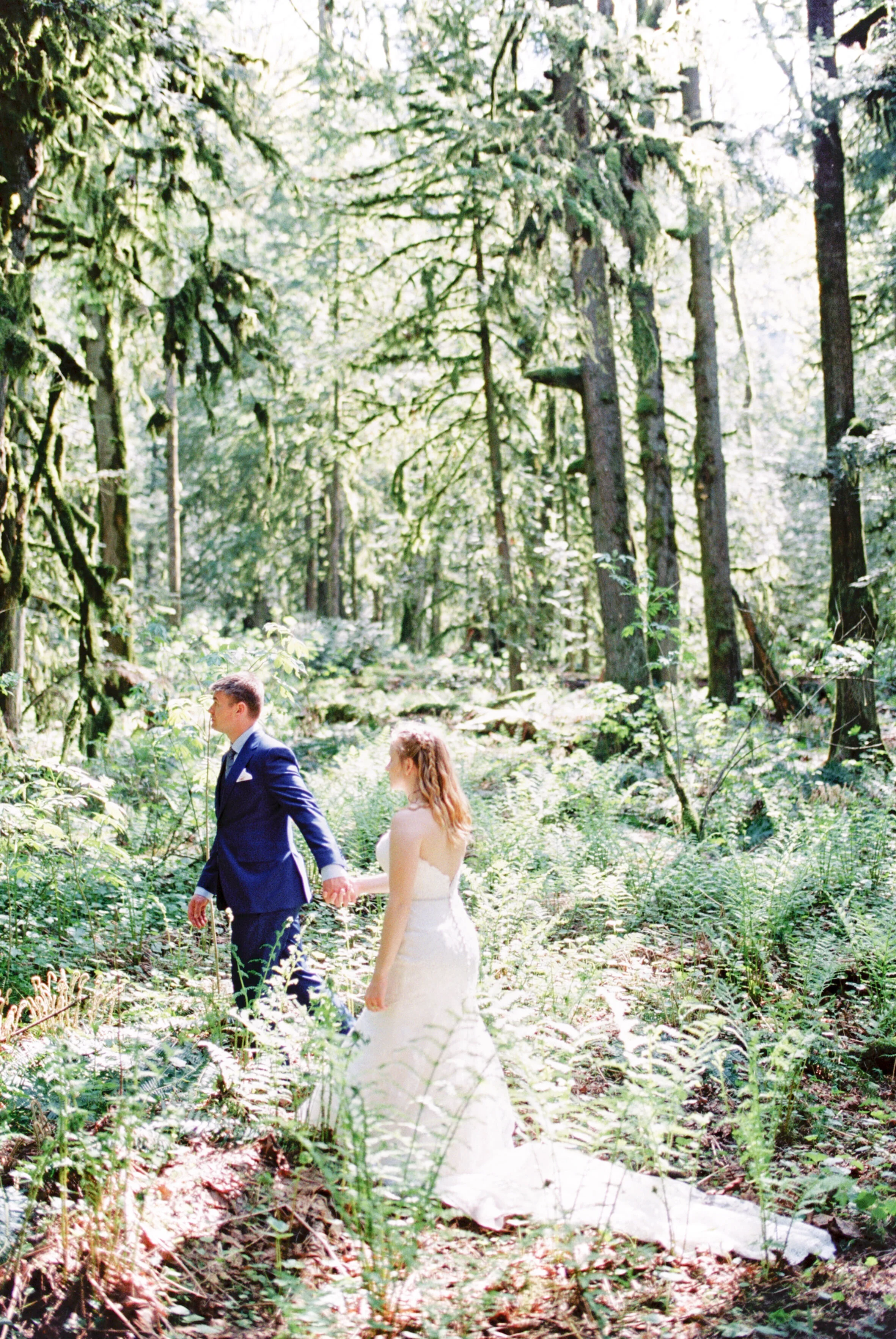 Stunning Elopement-style wedding Featuring Waterfall Kisses & Helicopter Adventures // Kathryn and Richard - on the Bronte Bride Blog