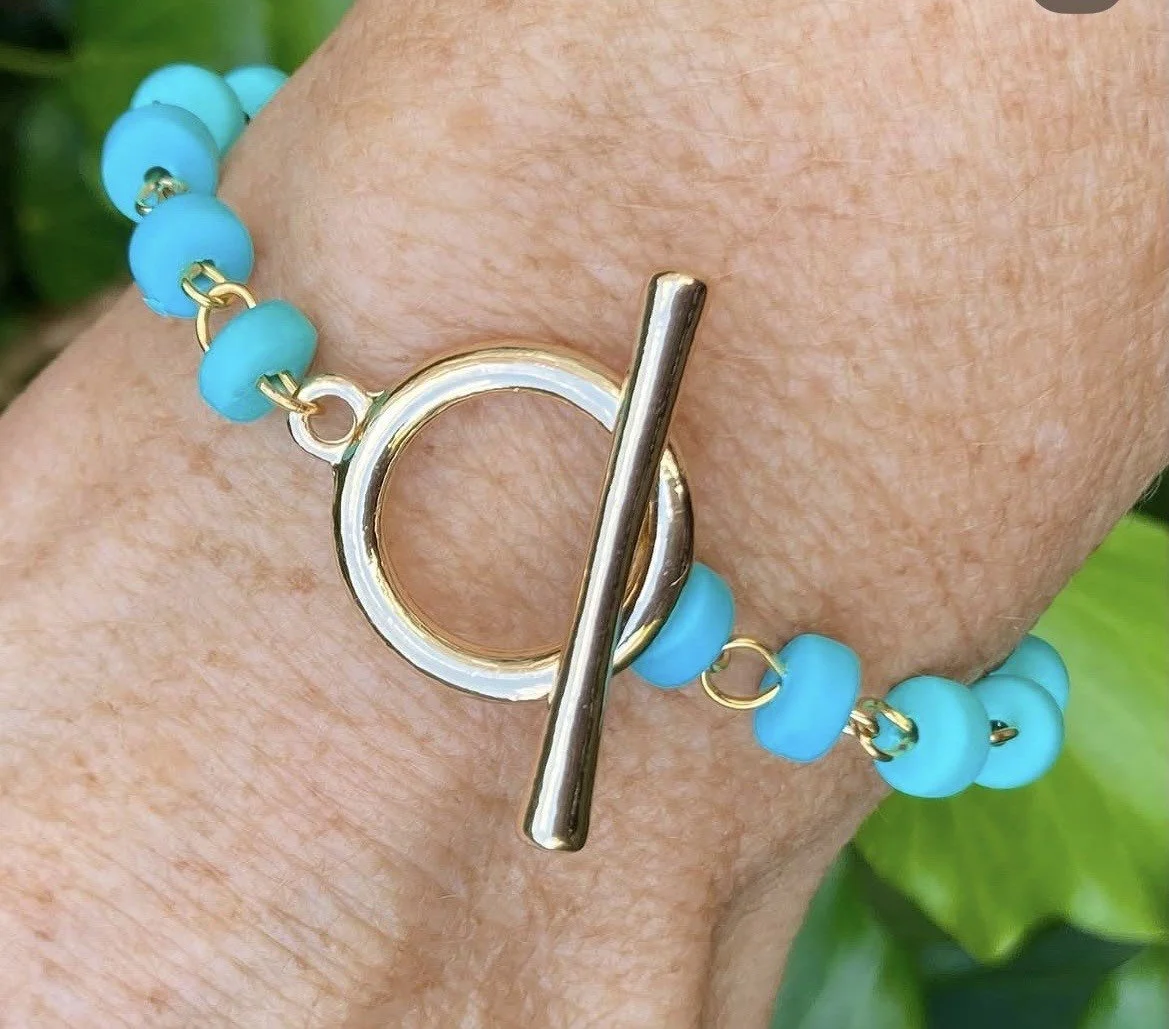 polly turq braclet.jpg