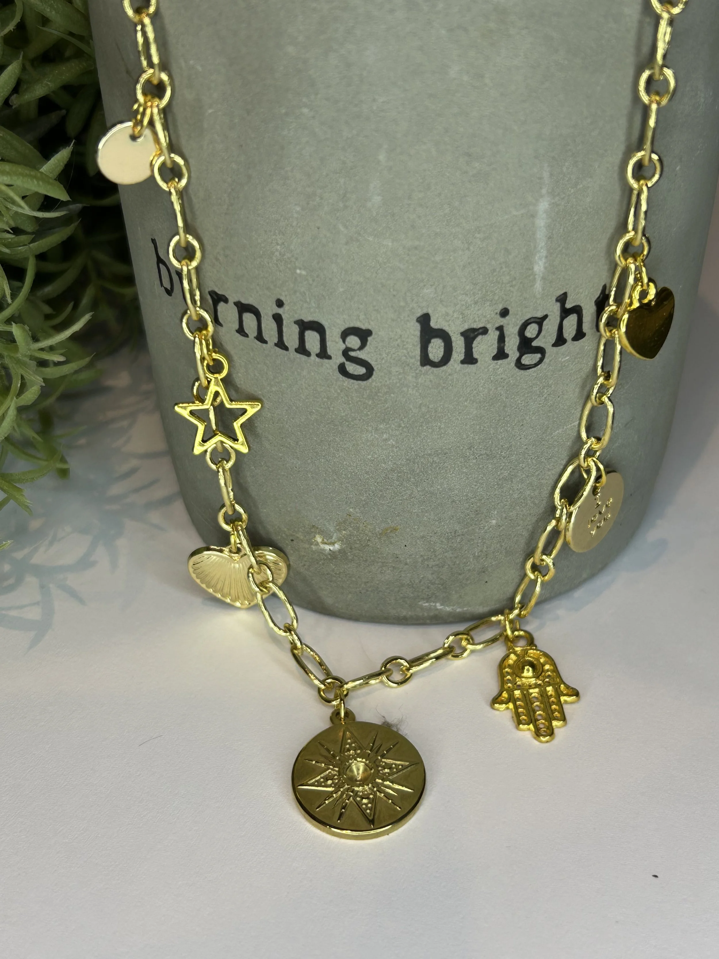 ORO CHARM NECKLACE
