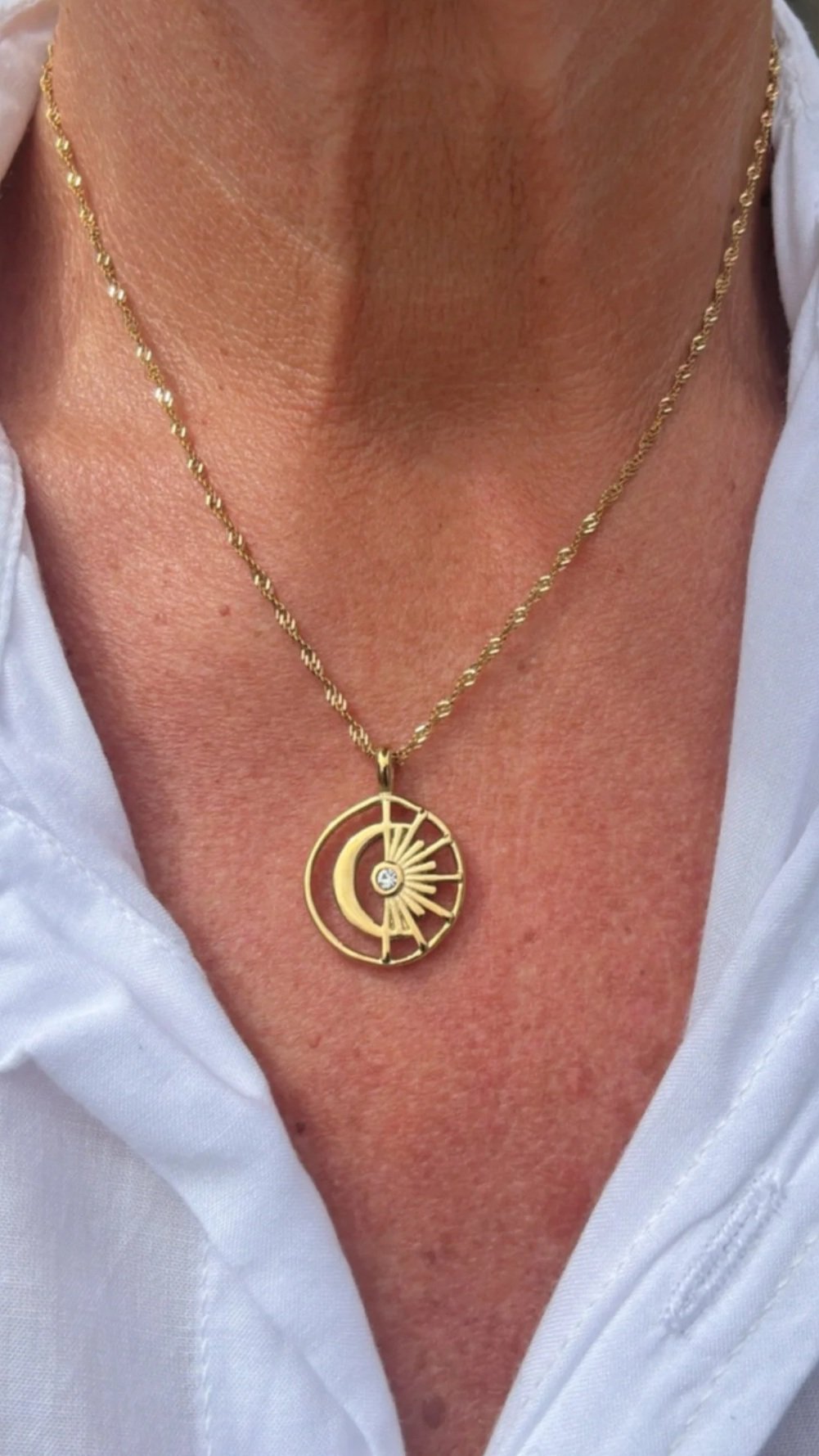 MOON & SUN SPARKLE NECKLACE