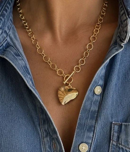 THE LOOPY NECKLACE