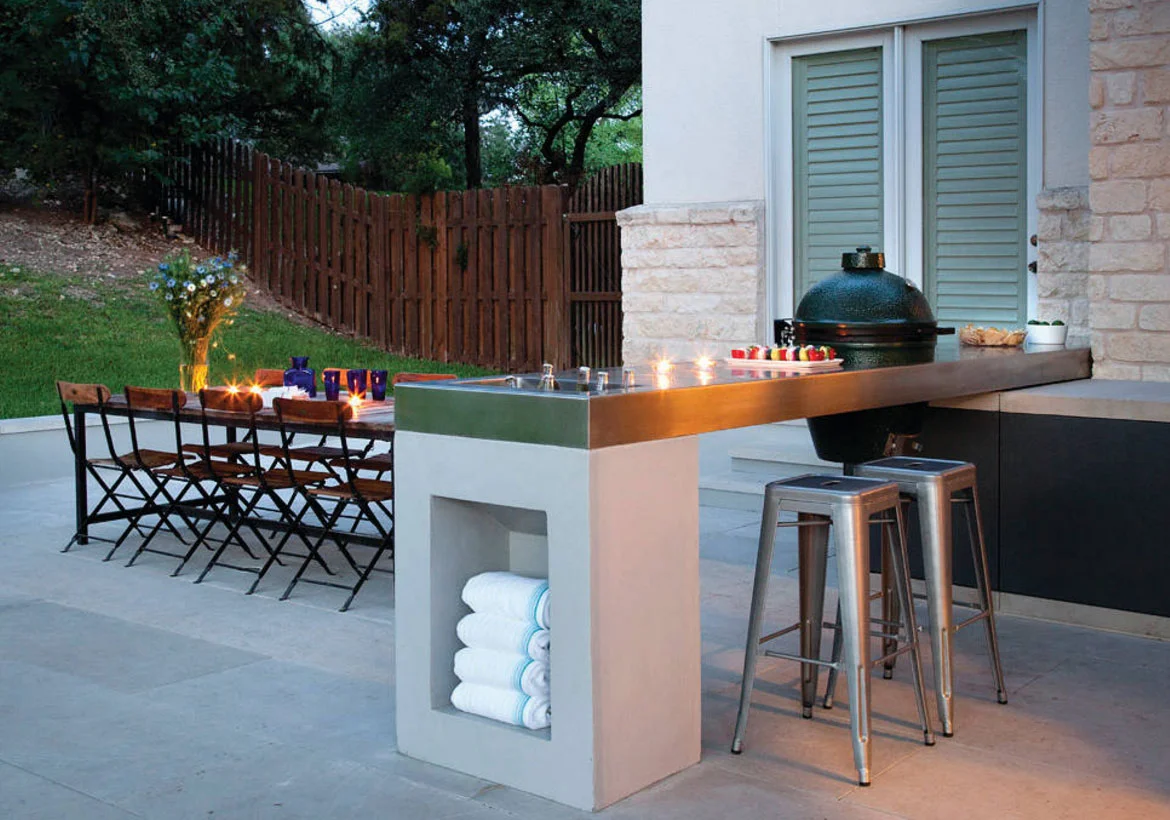 Stainless-Steel-Countertop-Ideas-12_Sebring-Services.jpg