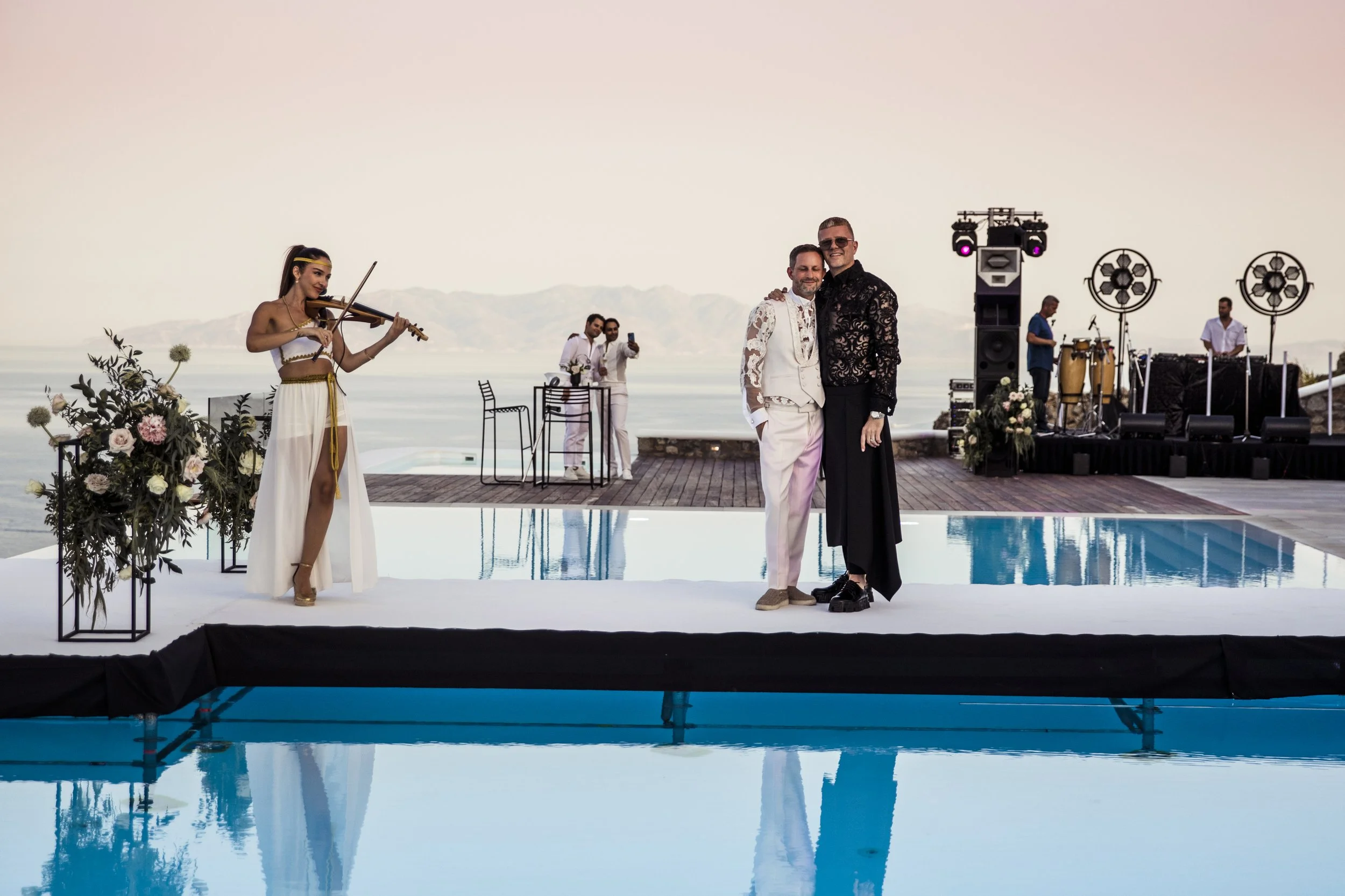 WeddingrICHMarioMyk2022-184.JPG