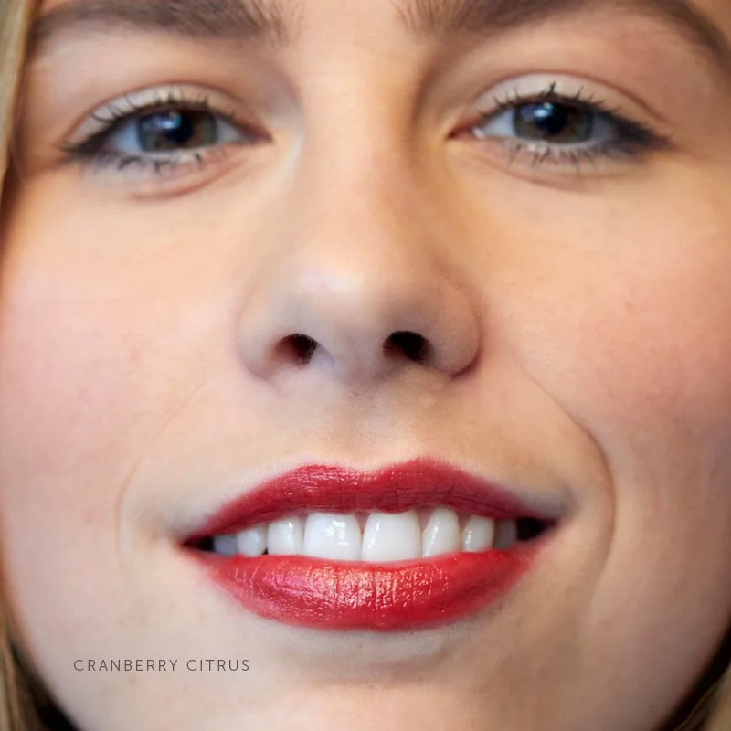 LUK_LipNouirsh_OnLips_CranberryCitrus_Shadename_800x800.jpg