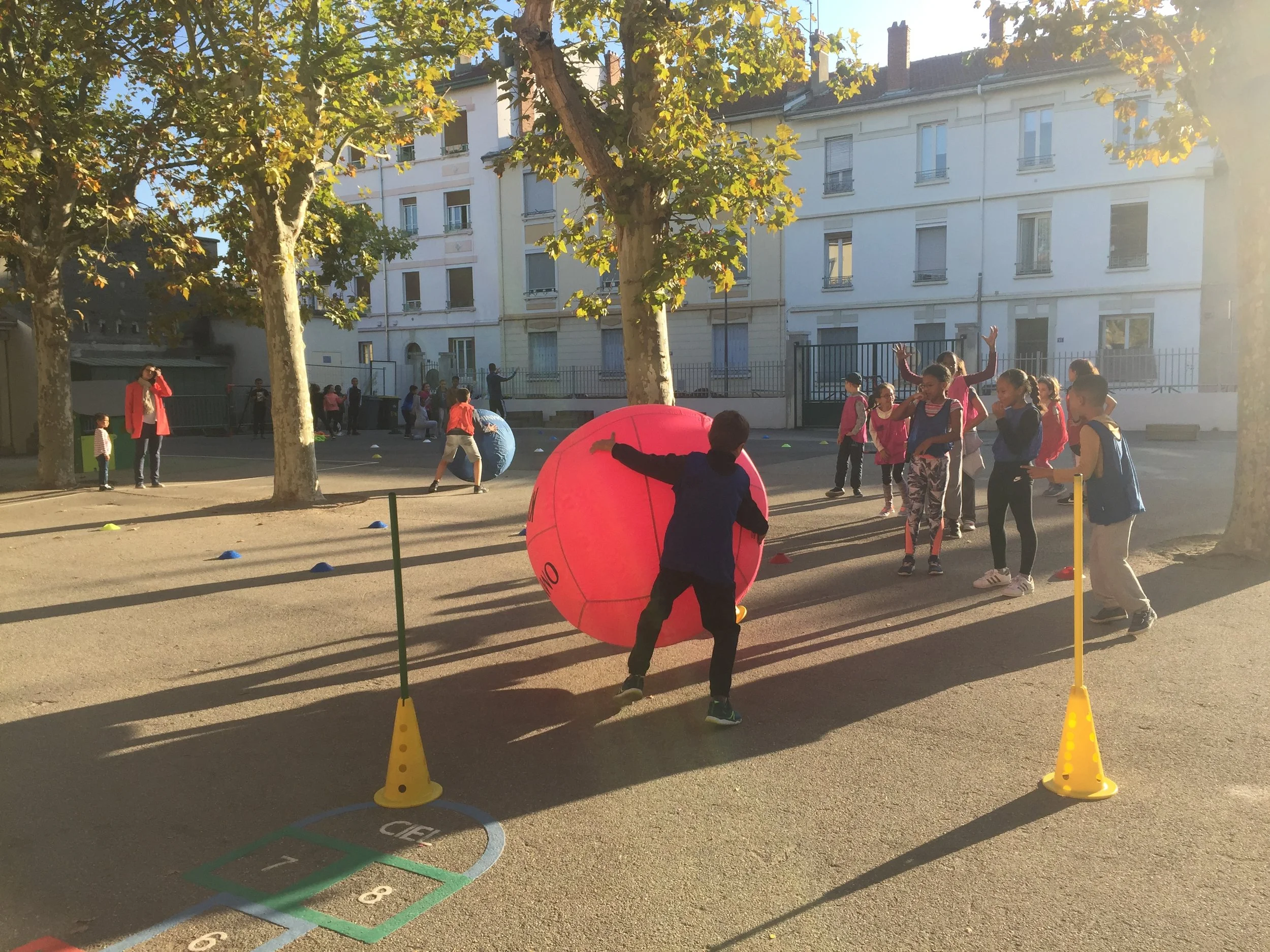Le kin-ball : un ballon de taille …