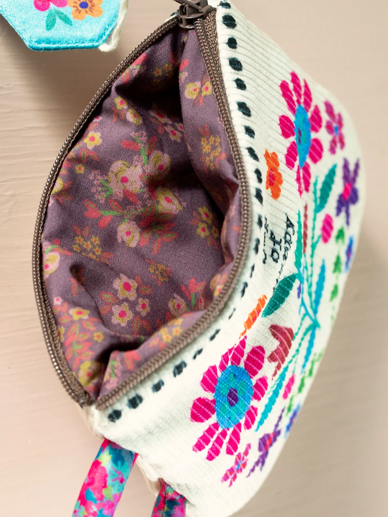 BAG000148-3.png