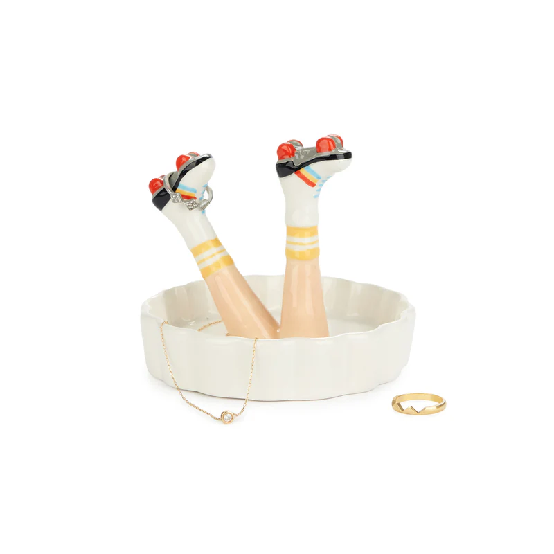 15393787_28057E_Happy_Legs_Retro_Jewelry_Holder_White.png