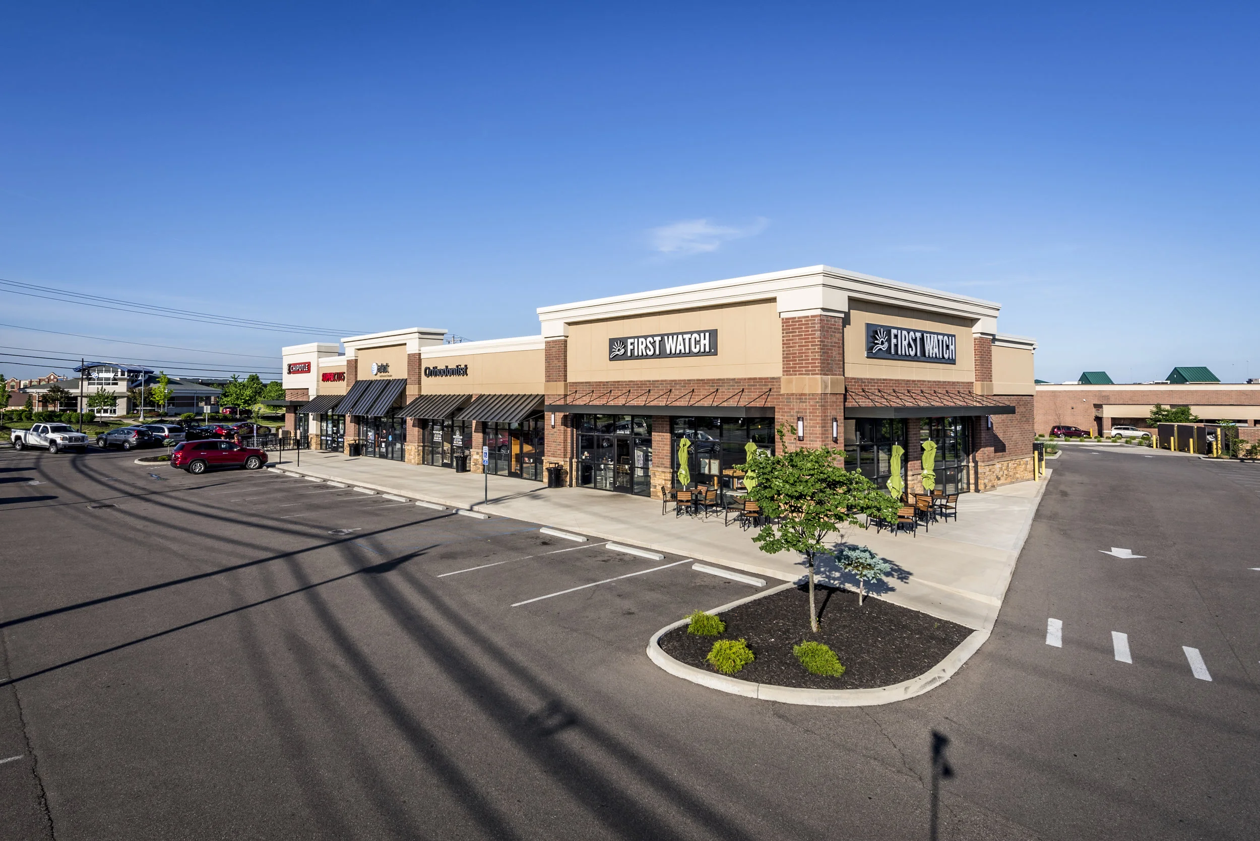 This is a POST-PROCESSED version of the above RAW image.