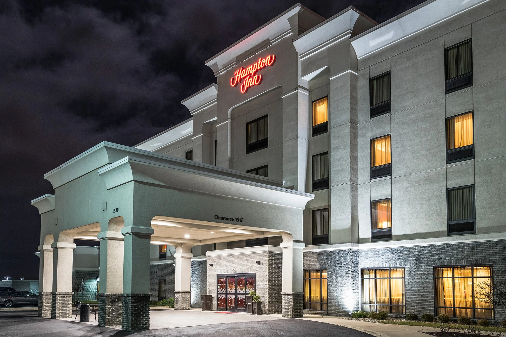 3520 E Dupont Rd Fort Wayne IN - Hampton Inn - 170112-3.jpg