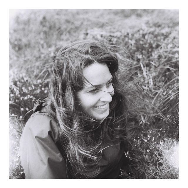 🌞. #sistersister #westhighlandway #souslevent #freshairclub #filmphotography #familyhike #rolleiflex #sheshootsfilm #girlgaze #mediumformat
