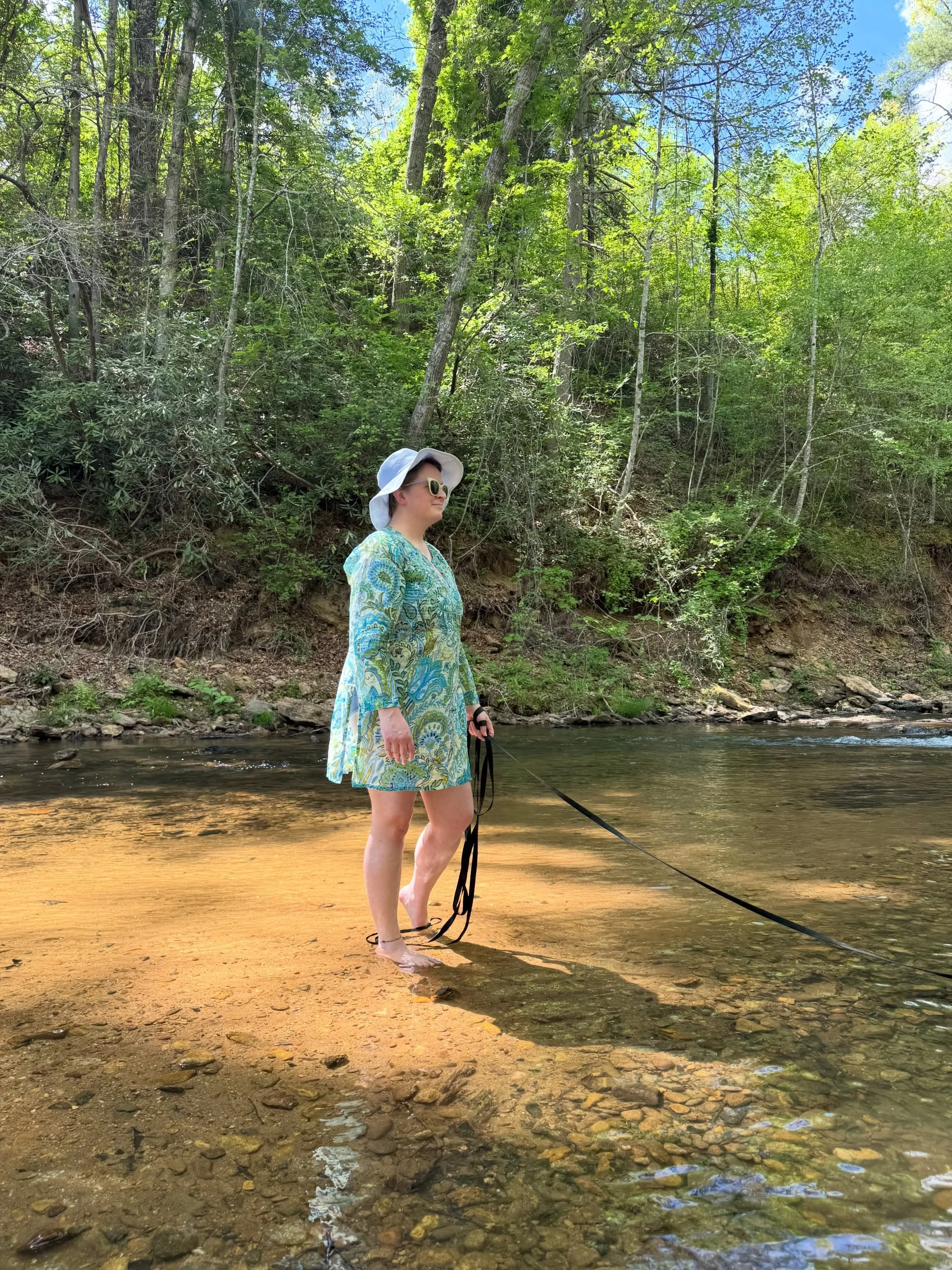 Have you seen these CUTE tunics in the @breatheyogawellness boutique?? Sarah has two colors and loves wearing them to the creek as a swimsuit cover. Where have you worn yours? 😎✨