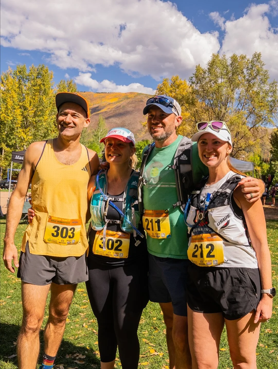 The Golden Leaf Half Marathon presented by ACG is almost here! 🍂

Stick around after the race for fun yard games. Make a custom Nike ACG tote bag and get your photo opt with the ACG Jeep. And of course we didn&rsquo;t forget the food! Slow Groovin B
