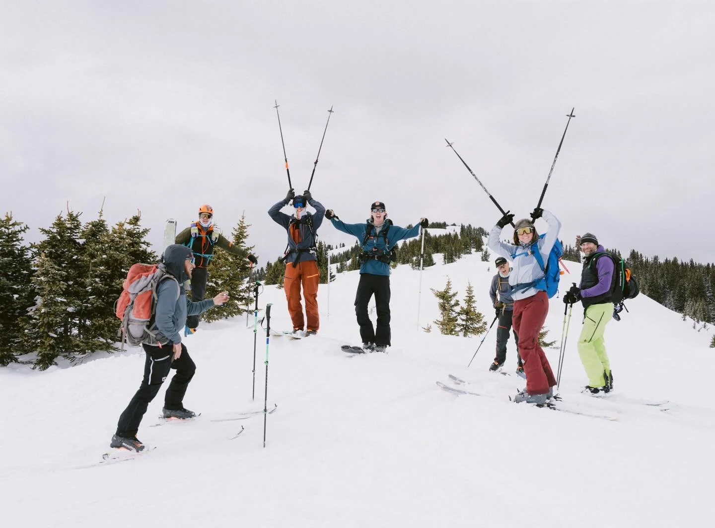 Happy Thanksgiving from our crew here at Ute Mountaineer! We are so grateful for our team, our community, and this amazing place we get to call our backyard.

Reminder that our store will be closing early today so our team can get to their turkey din