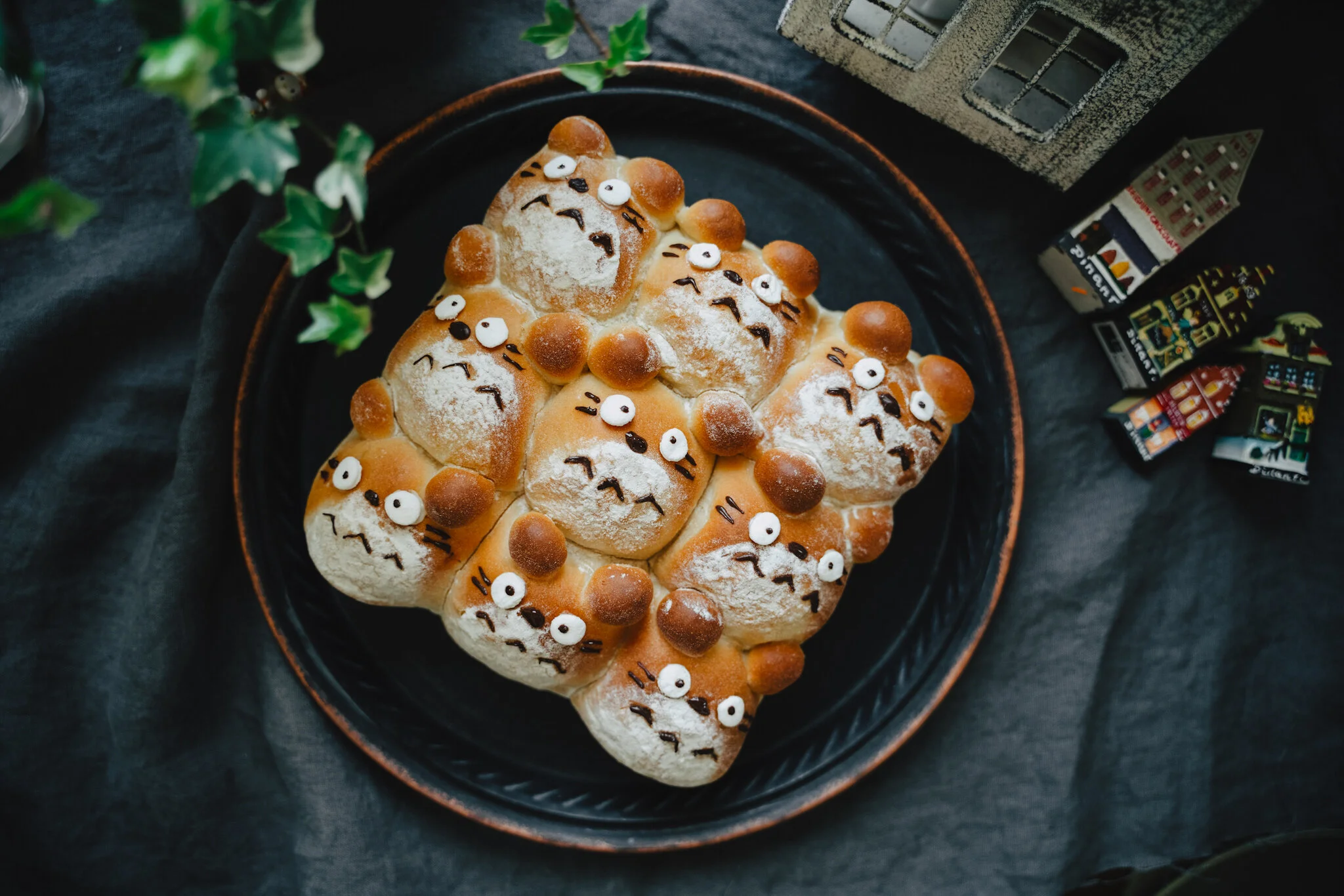 How to make Totoro Pull-Apart Bread