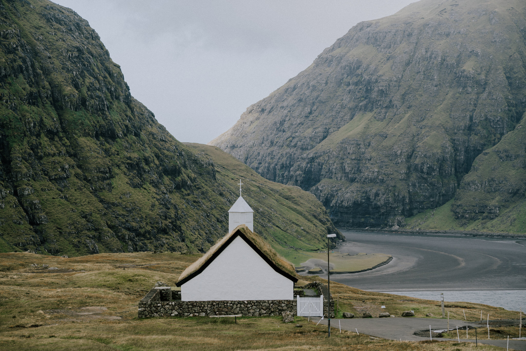 Tu-Nguyen-Destination-Wedding-Photographer-Faroe-Islands-Elopement-Fiona-Alexia-109.jpg
