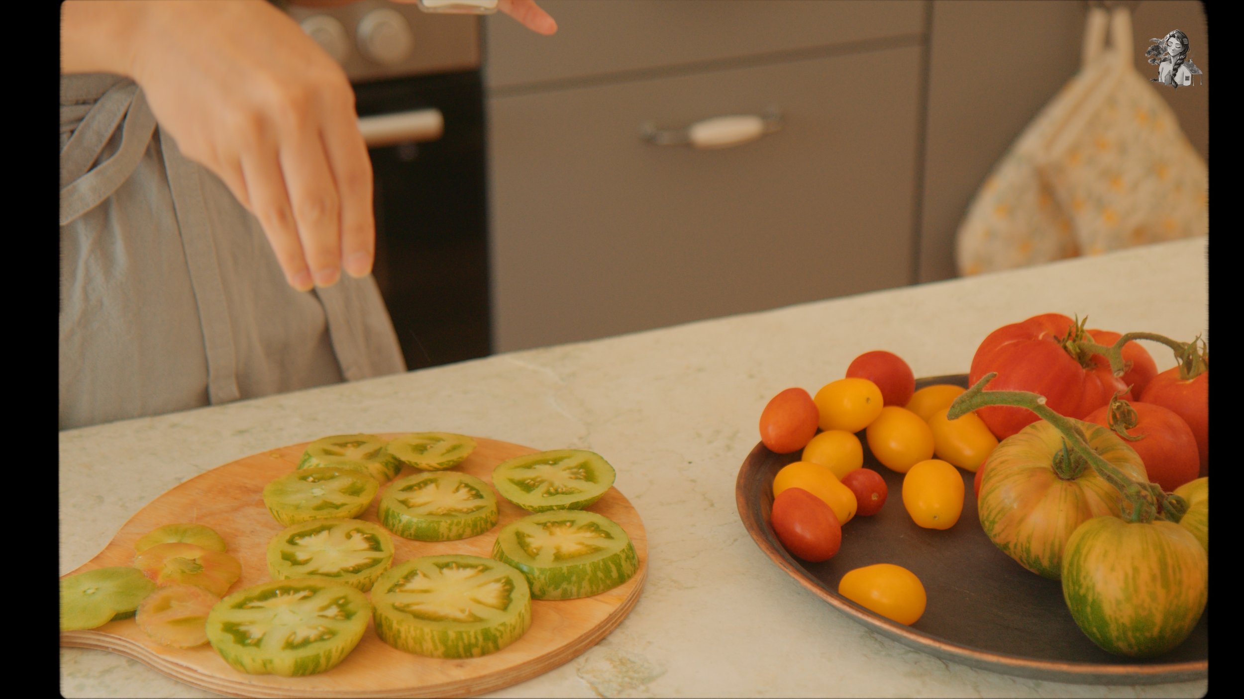 Everything About Growing Tomatoes - Her86m2 _1.278.1.jpg