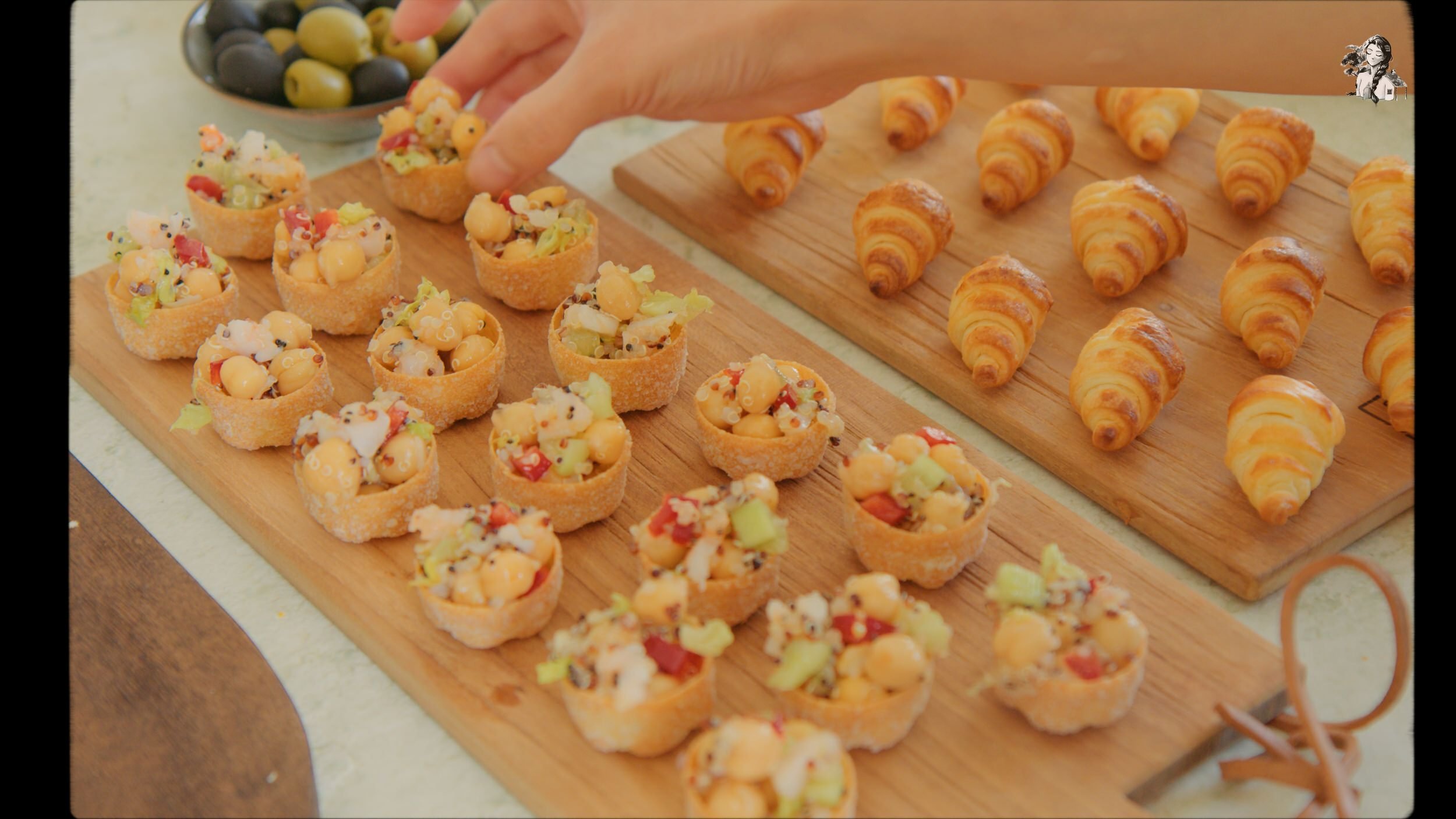Small Bites Brunch Buffet Ideas for your next party - Her86m2 _1.242.1.jpg