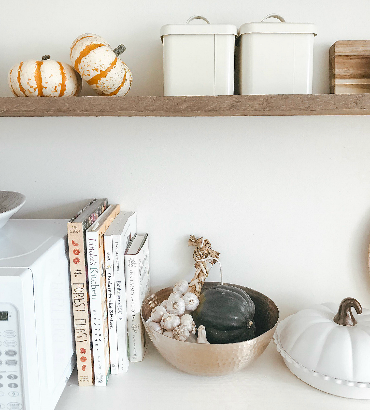 fall home tour 4 julia rae.png