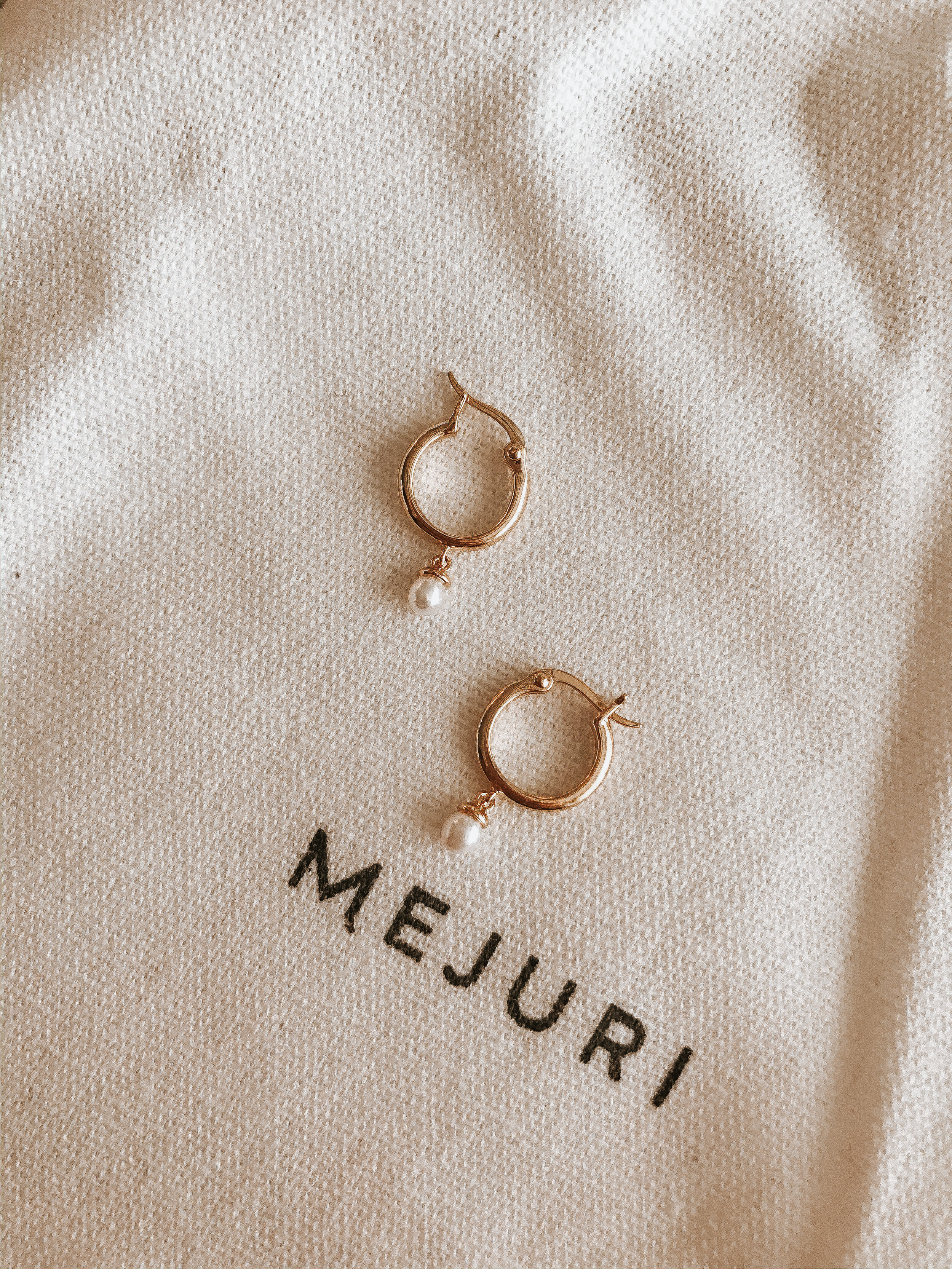 Mejuri Gold Vermeil Pearl Hoop Earrings Review