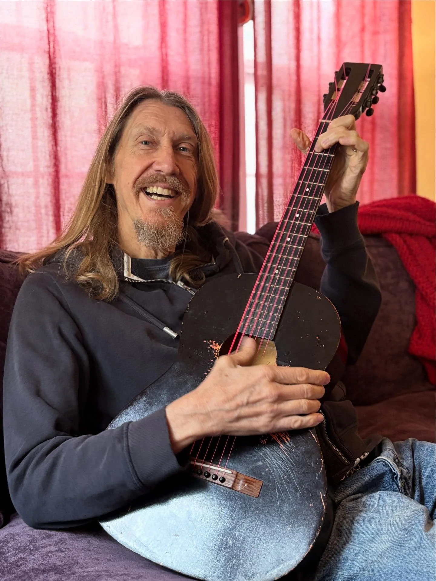 October is Breast Cancer Awareness  Month and my friends at DR Strings are doing their part so we can do ours. All proceeds from Neon Pink strings go to underserved breast cancer patients in need. Make direct donations to @pinkaidorg through link in