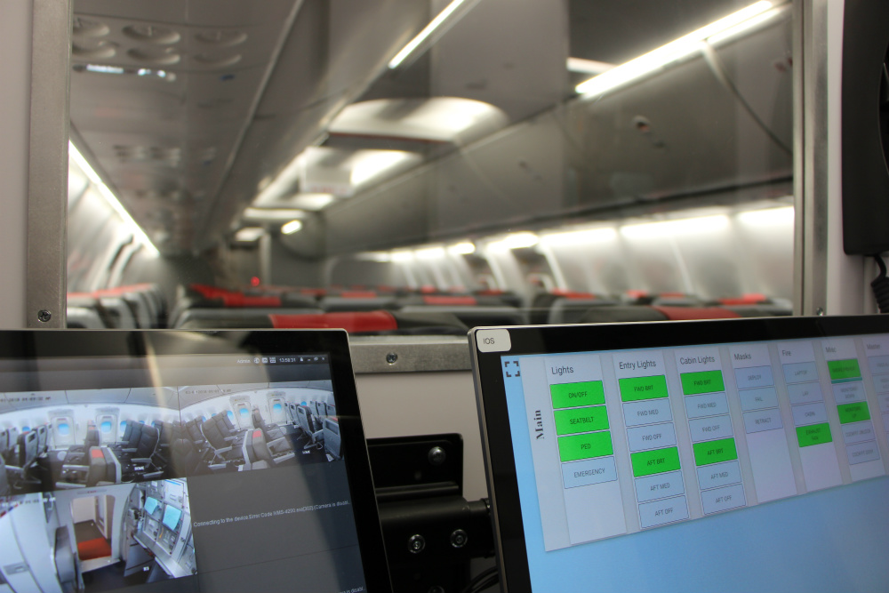 B-737 CST Instructor Station