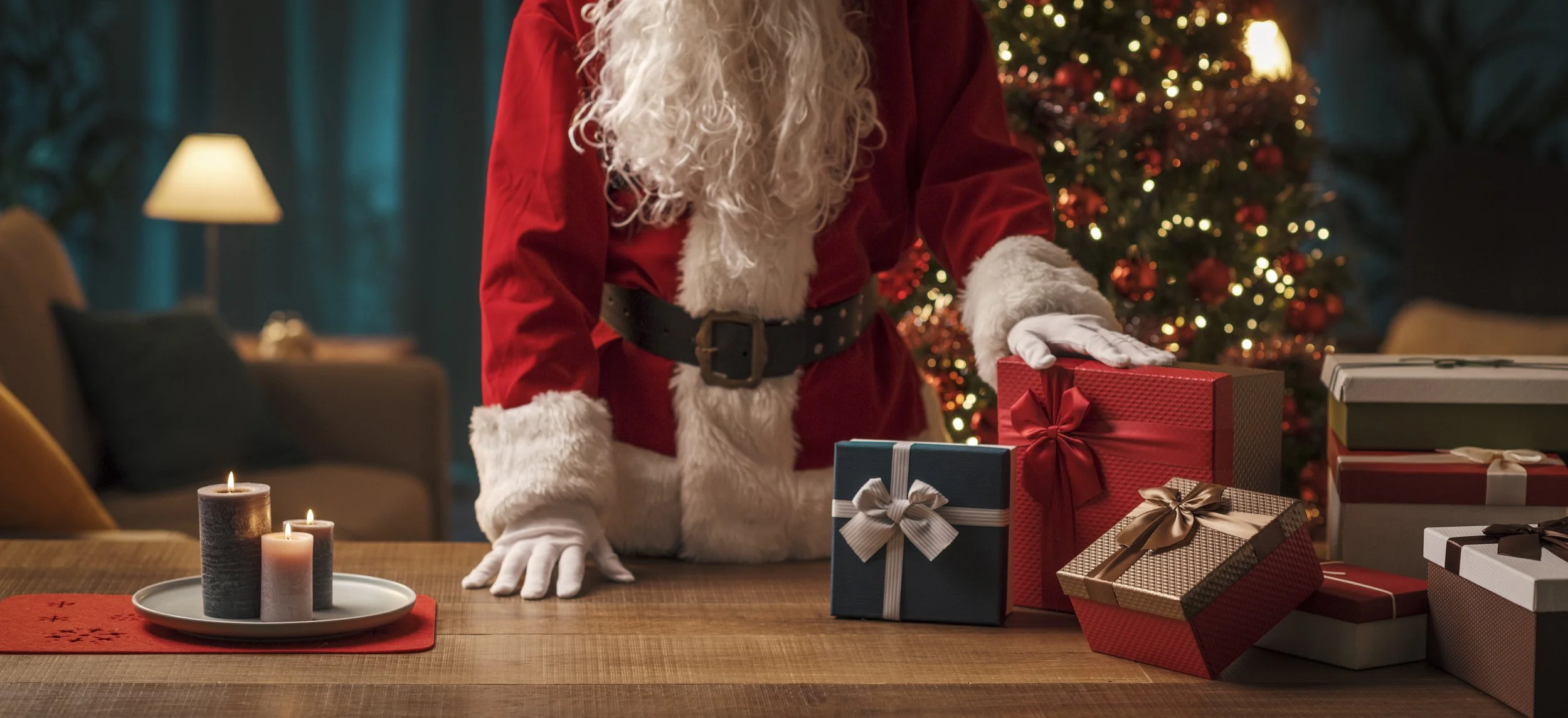 santa-claus-and-christmas-gifts-2024-10-11-01-44-39-utc.jpg