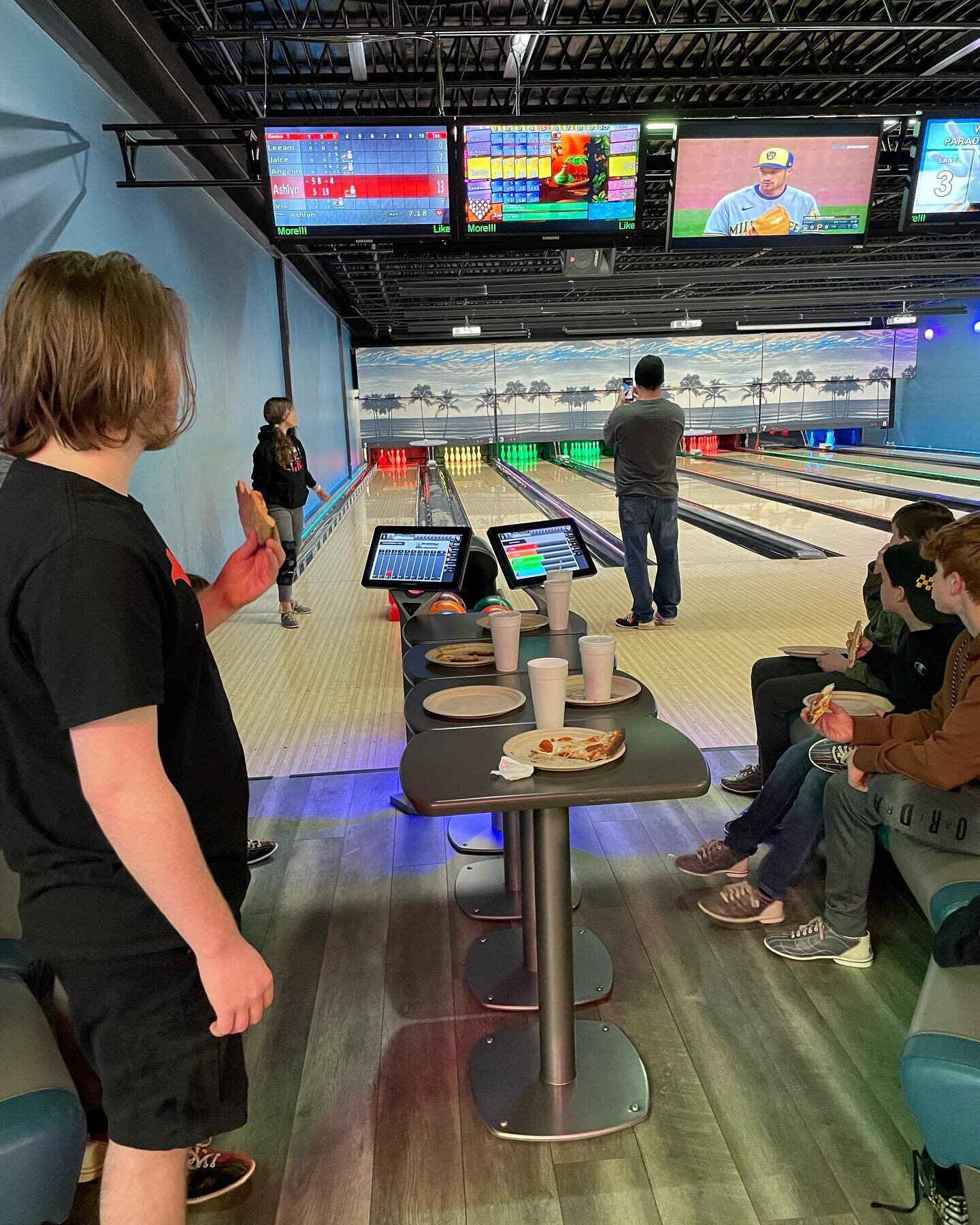 What a BLAST at Student Bowling Night this past Wednesday! Can&rsquo;t wait to see you all again soon!