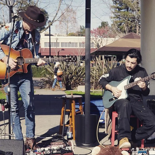 Josh Woodlander &amp; Miles Kimock Sebastopol Town Square