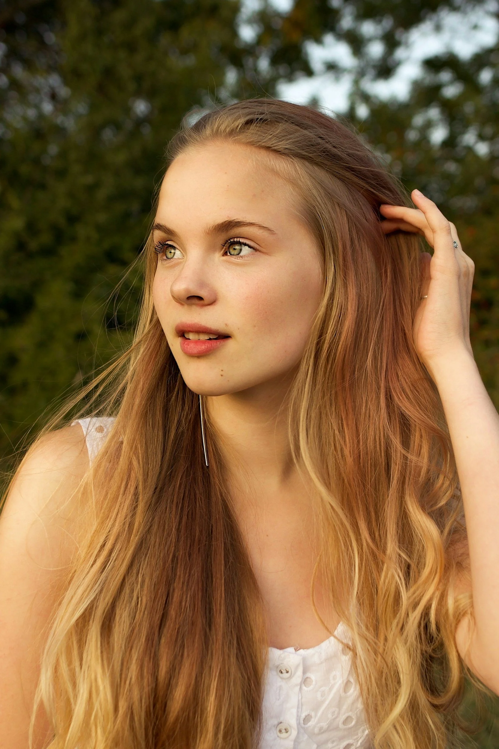 How Microneedling Helps Reduce Acne Scars, Fine Lines, and Enlarged Pores Naturally