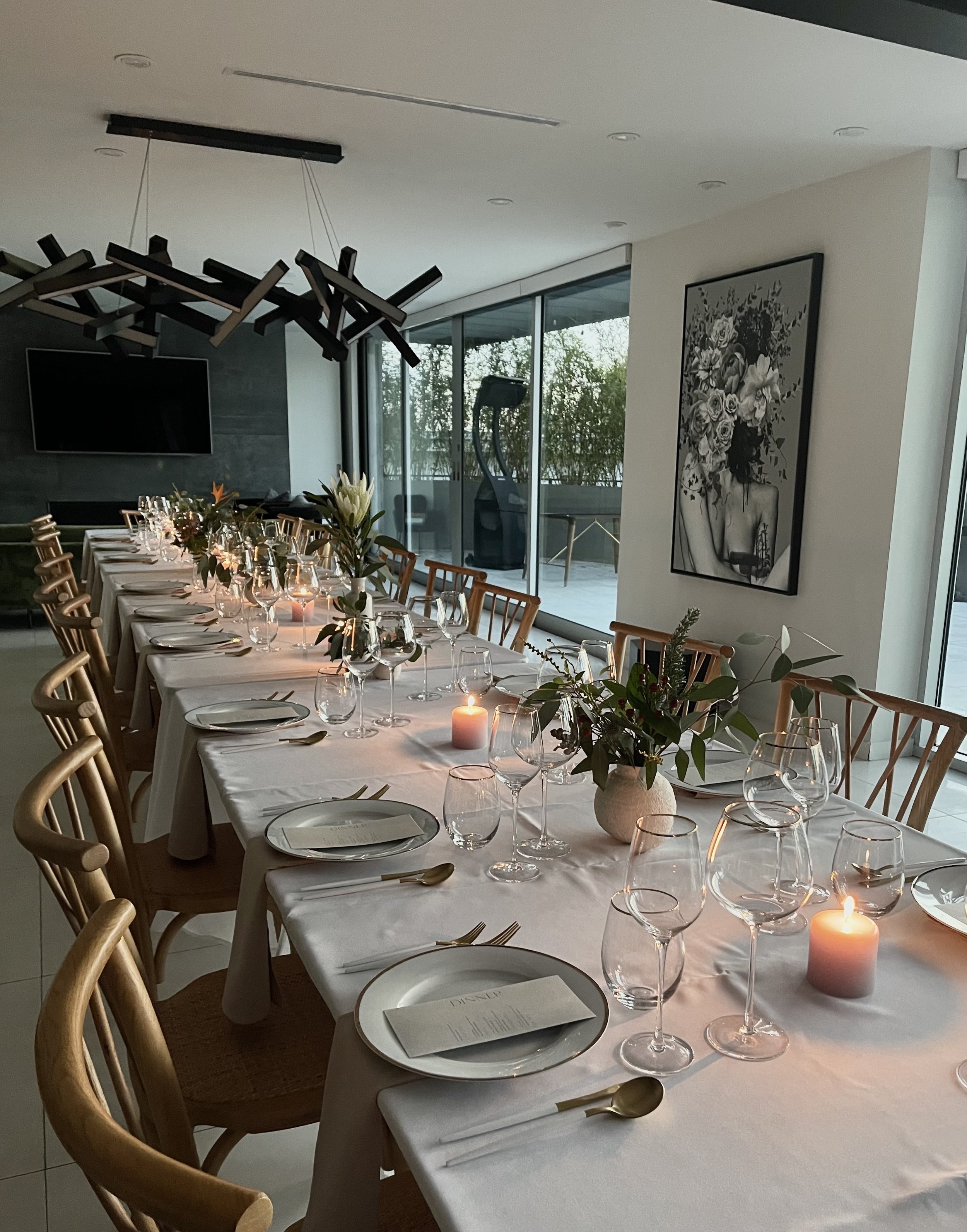 Table Scape for 20 guests (Copy)