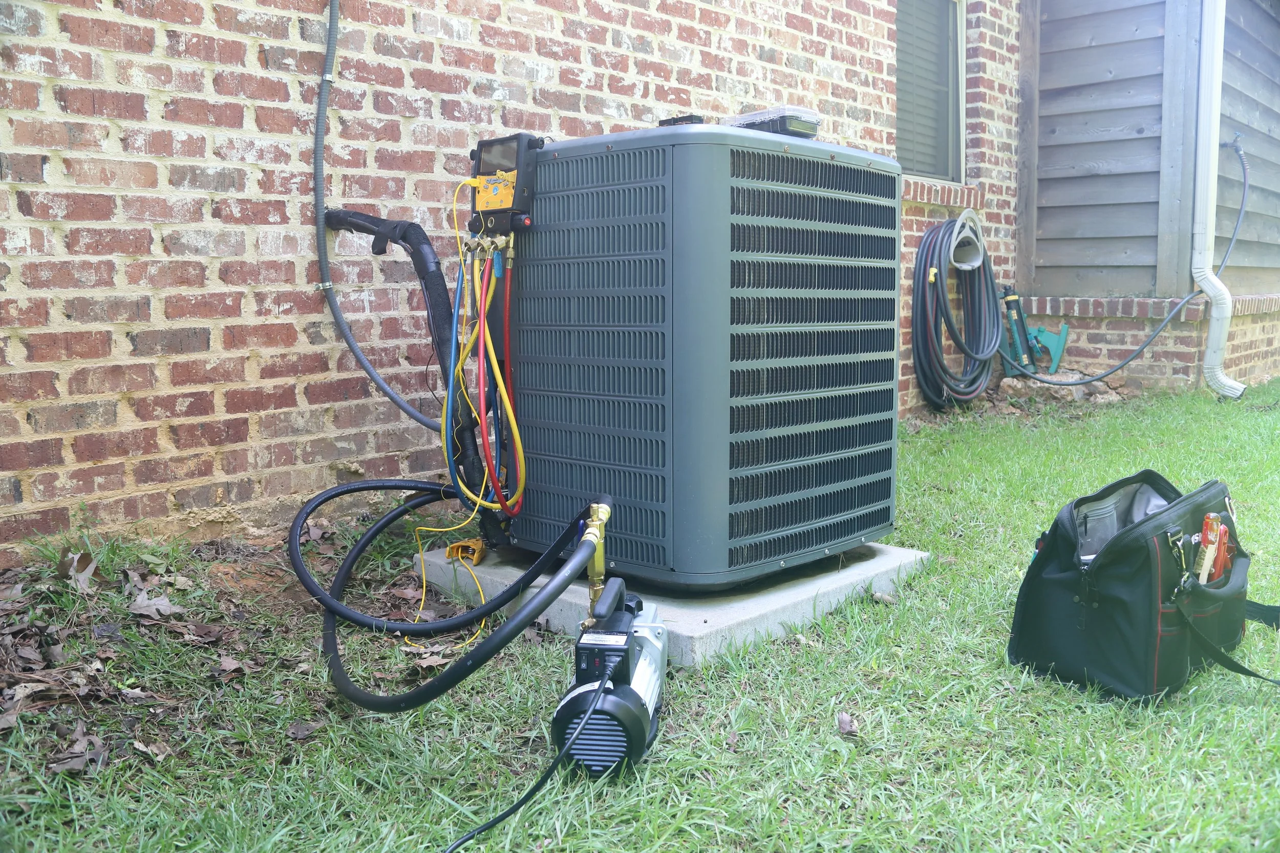 Examining the Risks of DIY Home Air Conditioning Repairs