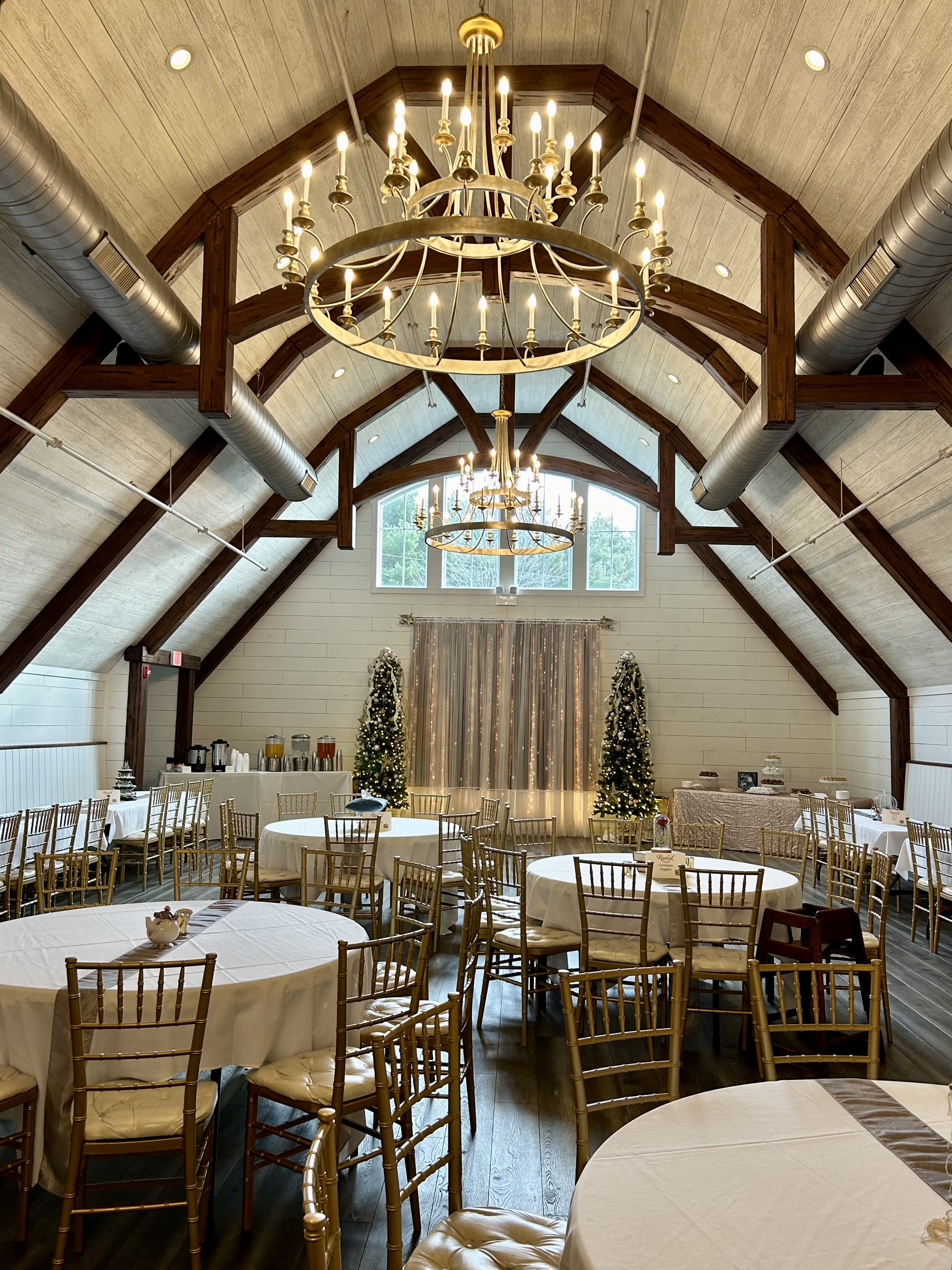 Christmas Party Planner Pittsburgh at The Stables at Connoquenessing