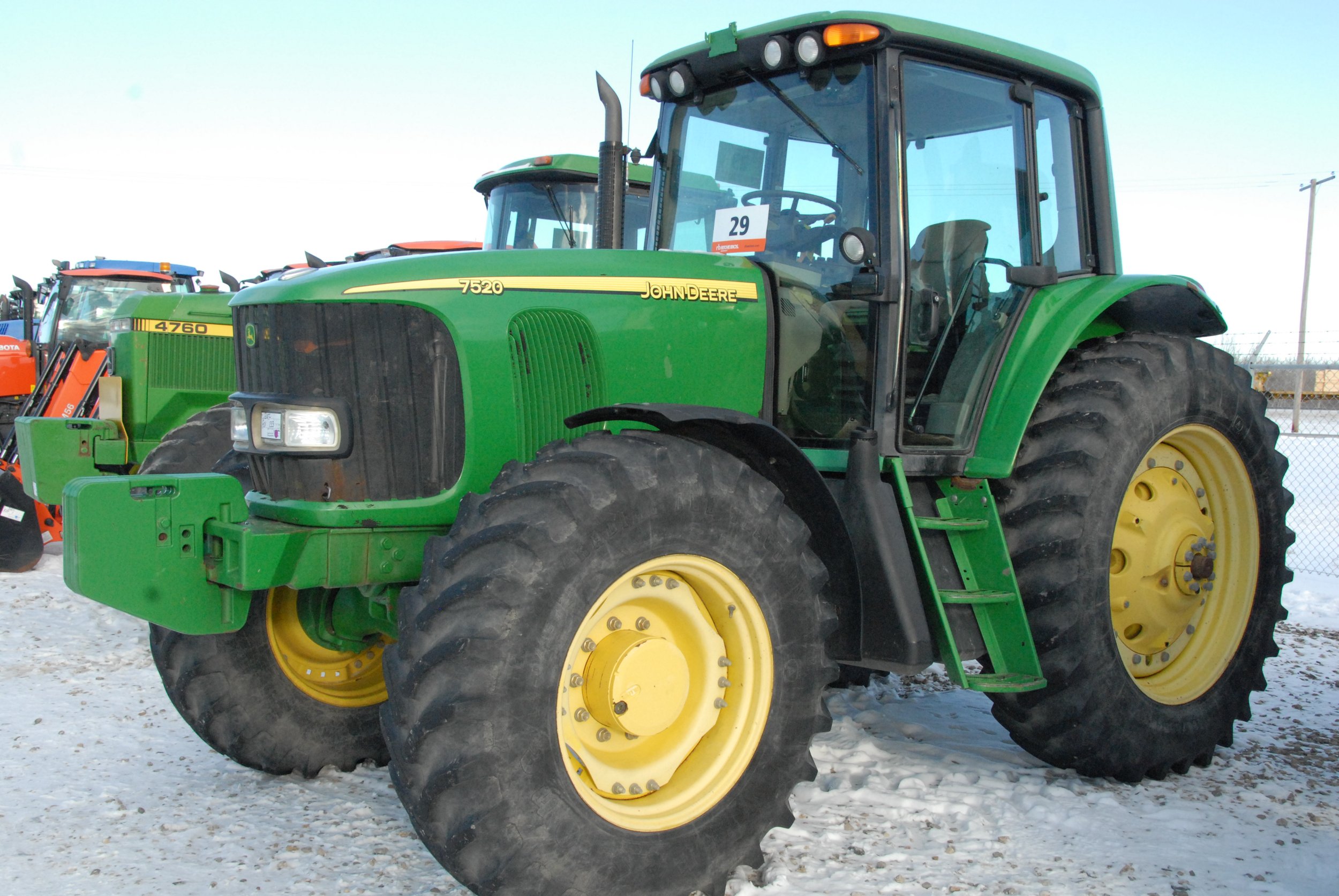 John Deere 7520.JPG