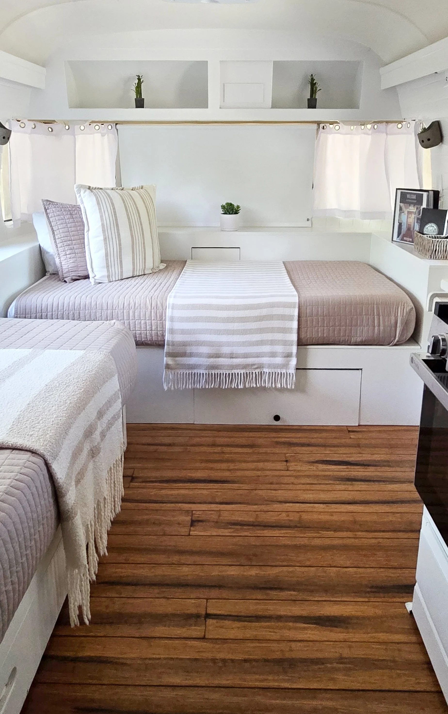 Marie bed1.jpg