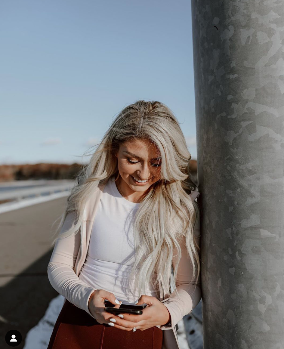 Why you SHOULD be on your phone at the gym 📲 