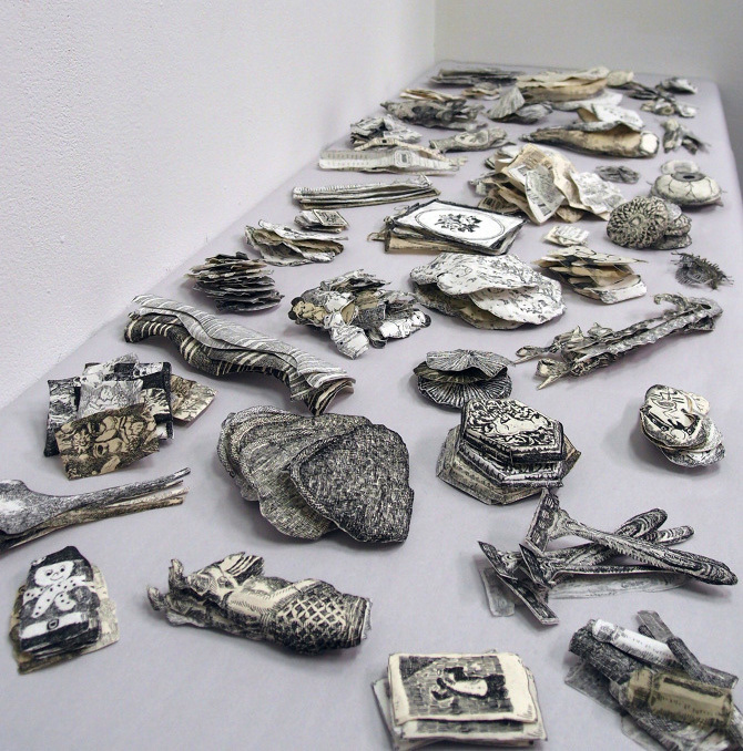 1_Carolyn-Hawkins_Private-Assemblage-installation-view_2014_670.JPG