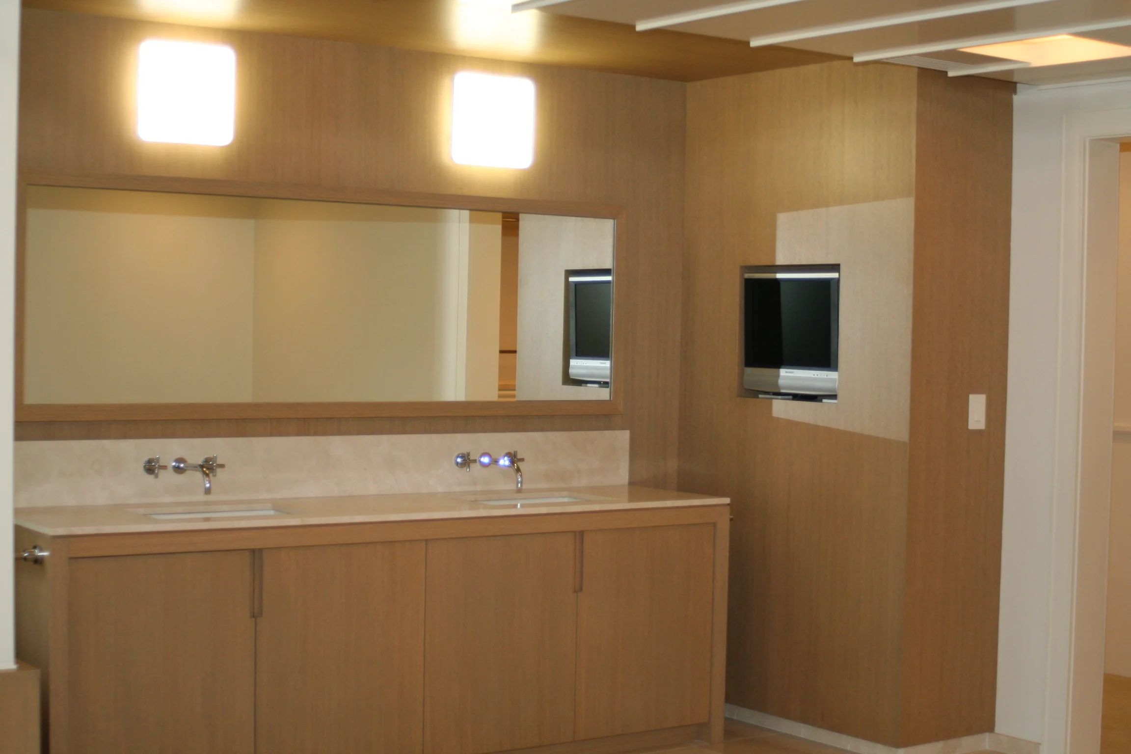 Karmin 2005 01 (3).jpg