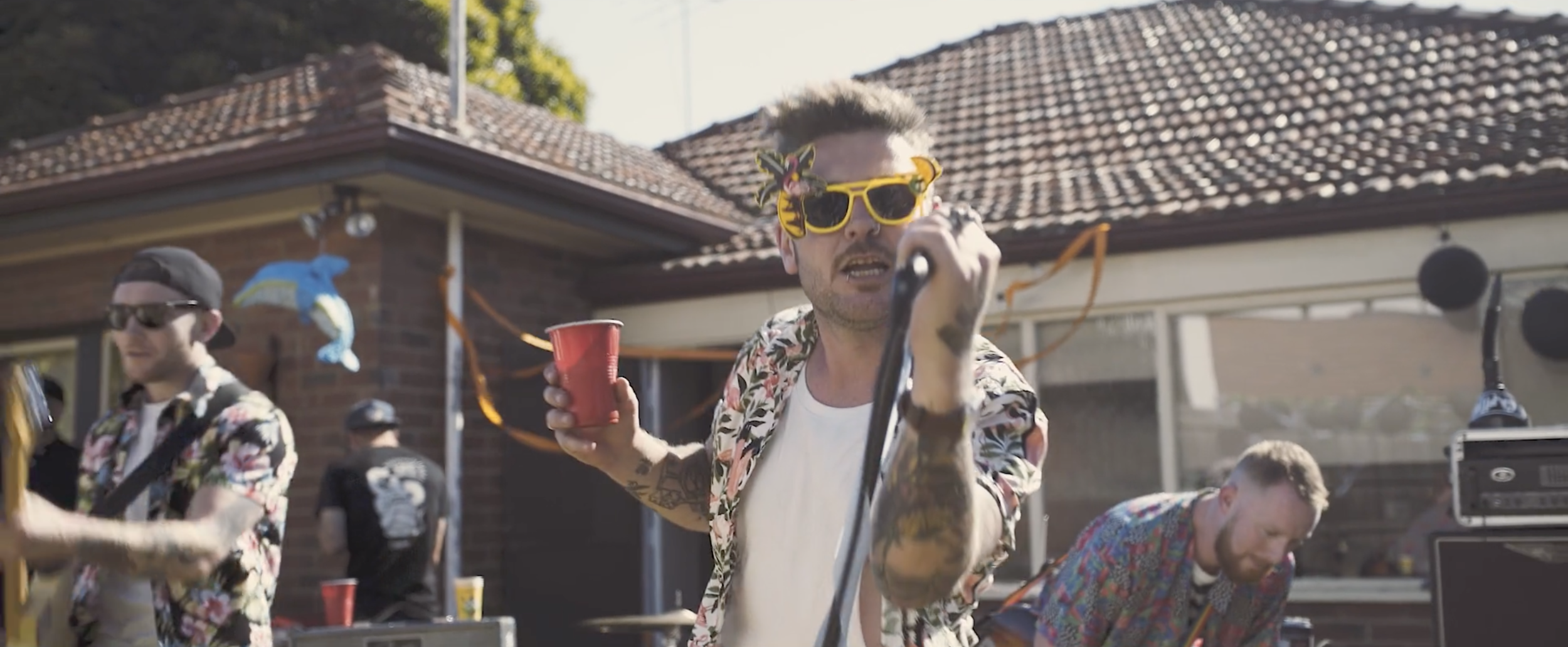 Captives | House Parties and Black Balloons OFFICIAL MUSIC VIDEO