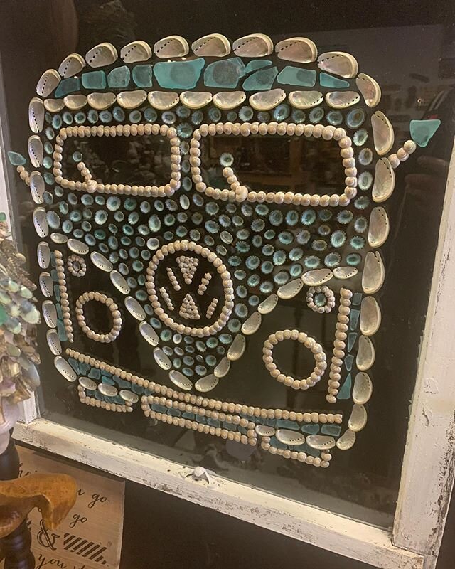 Inspiration everywhere #airmighty #vwlifestyle #vwlovers #vwlove #vwsociety #vwcommunity #classicvw #vwscene #vwlife #splitbus #vbudlove #vwbusner #vwbus #aircooled #vwcamper #vanlife #aircooled_society #aircooled_classics #volkswagen #vwlovers #volk