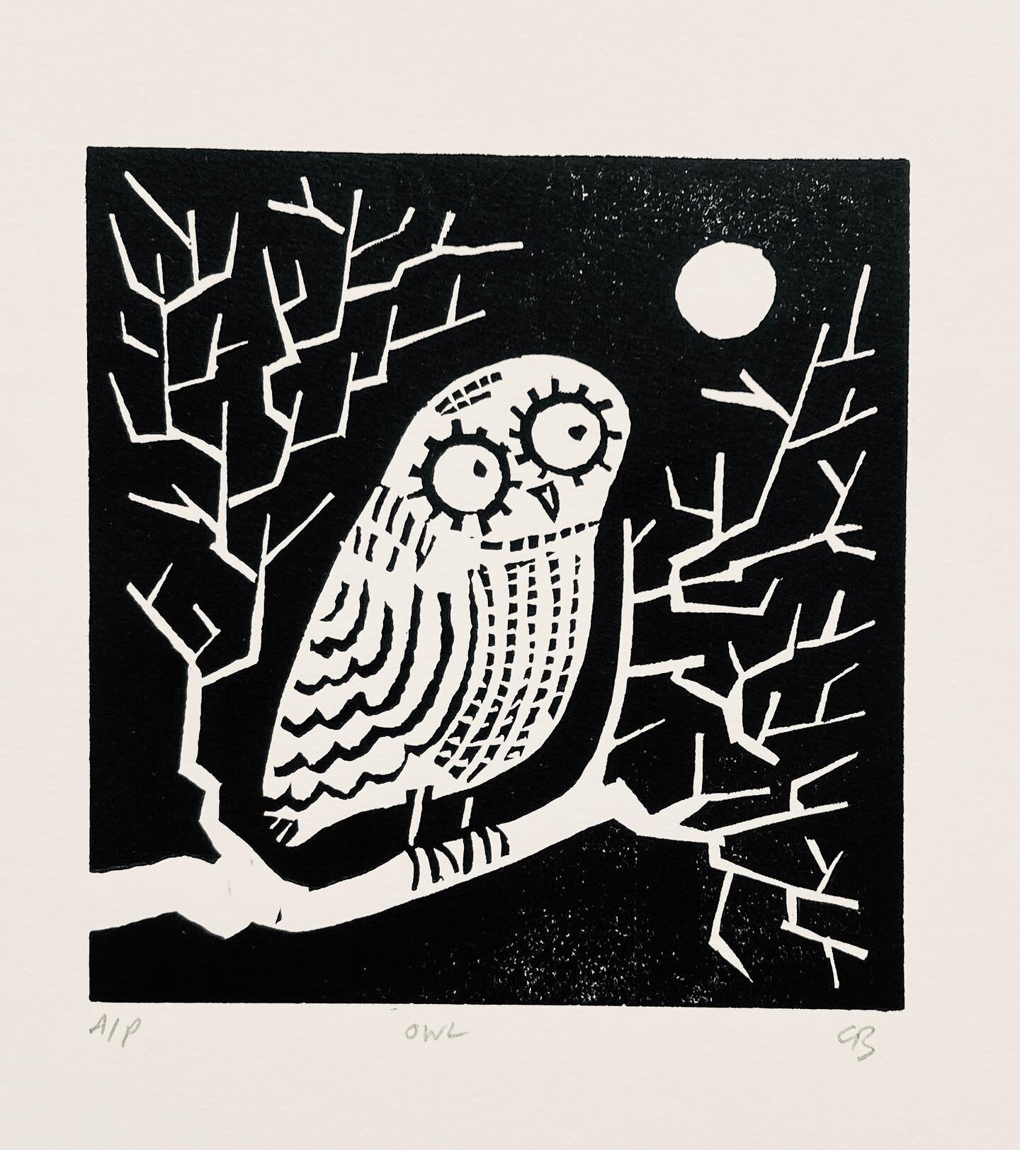 🌕🦉O W L 🦉 🌕Linocut by @christopherbrownlino 🌕Image Size: 11.5 x 11 🌕Paper Size: 27 x 19.5 . 🌕Unframed 🌕Available on Website. 🌕 #owl #owlsofinstagram #owllove #christopherbrownlino #linocut #linocutprint #linocutlove #fromstudiotohome #studio