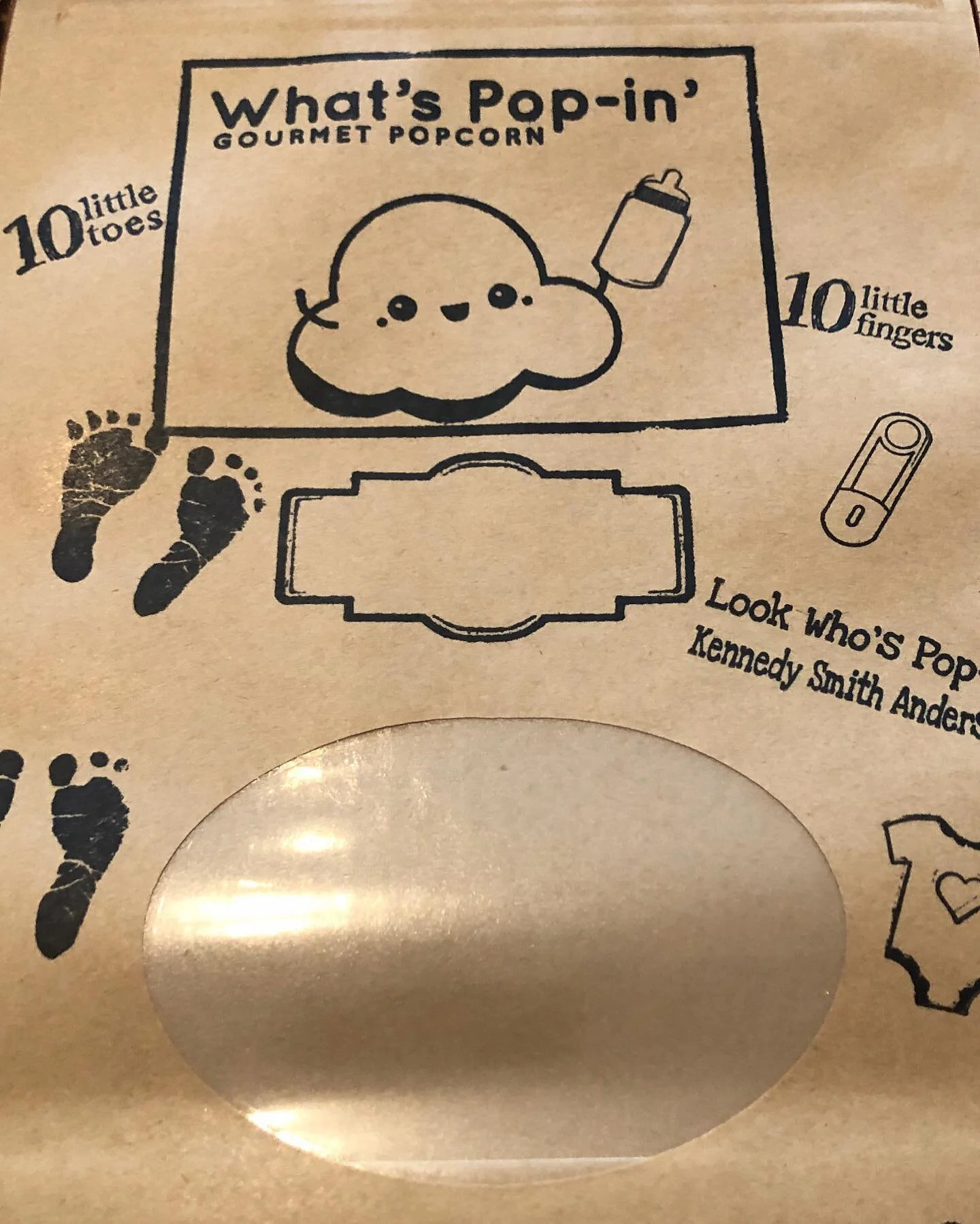 Beautiful Baby Shower Bags🍿🥨

Large bags and small available customized to fit any occasion❤️

#custombags #handstamped #babyshower #weddings #birthday #corporateevents #privatelabel #customflavors