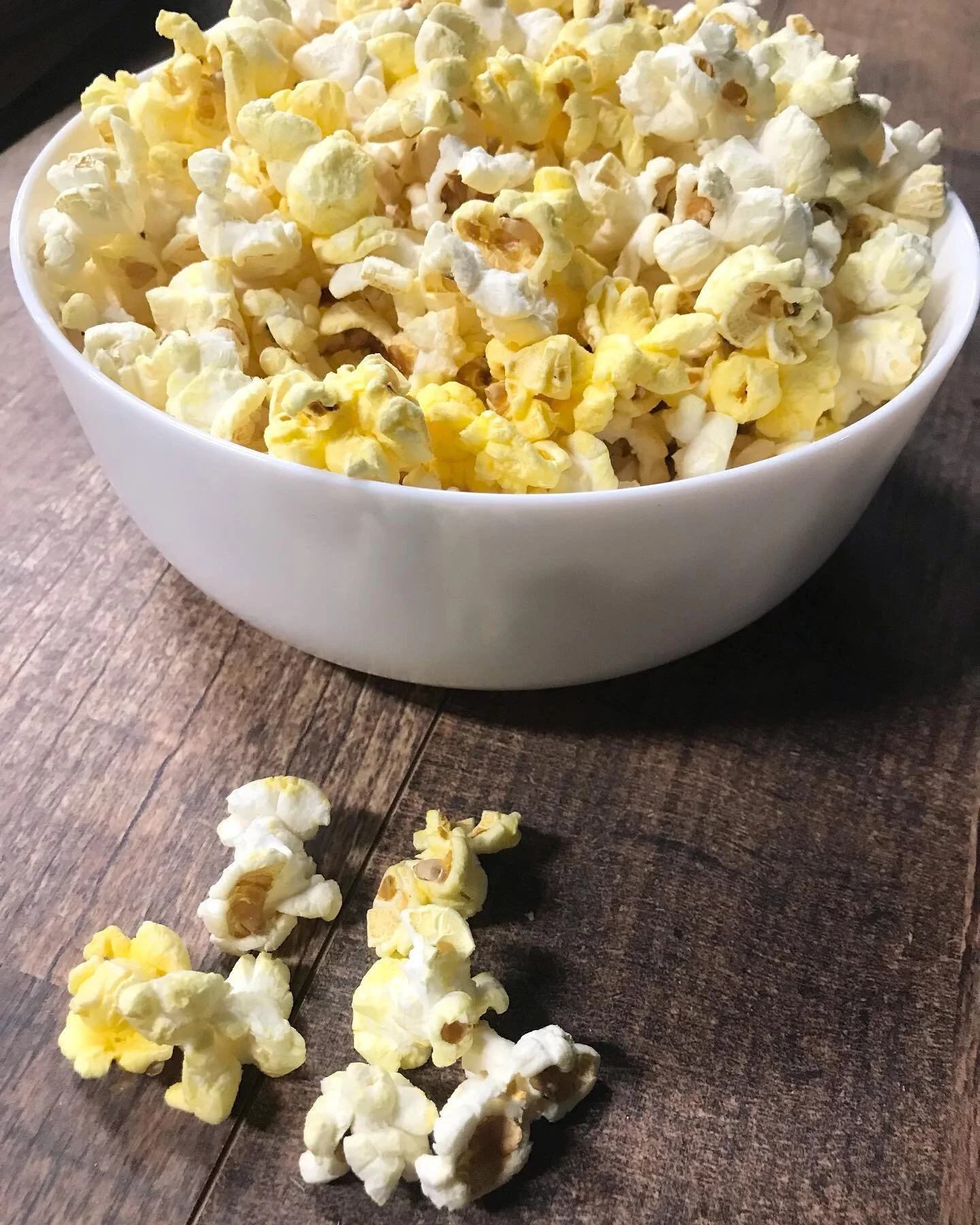 Our new &ldquo;Butter Drip&rdquo; popcorn is now available! 🧈 🍿 

Crispy, buttery popcorn just like you get from the movie theater! Now available on our website and in store! 🍿 

Just $5 a bag! Order online today and pair it with our Cherry Lemona