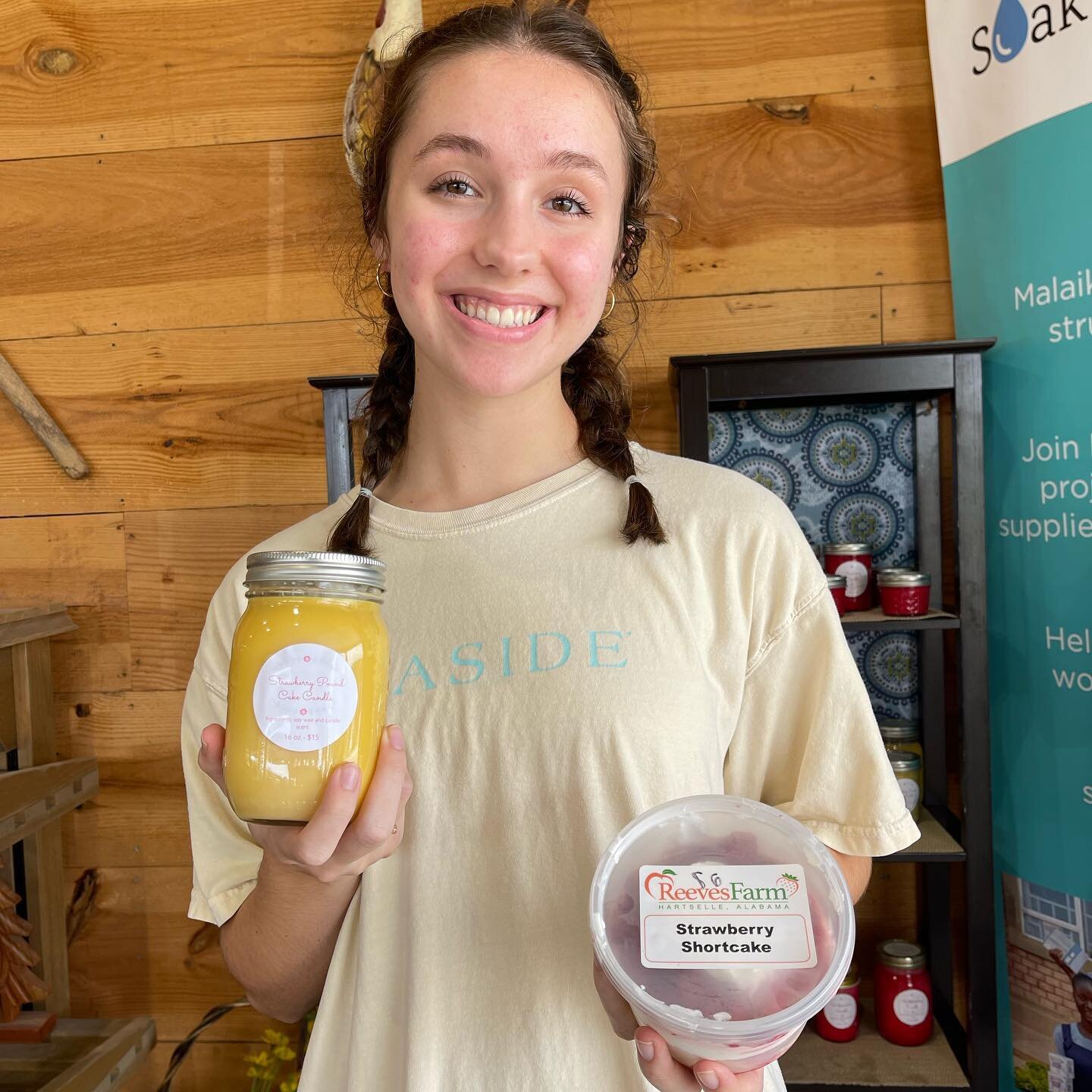 Come by @reevespeachfarm and check out some strawberry shortcake candles and desserts!