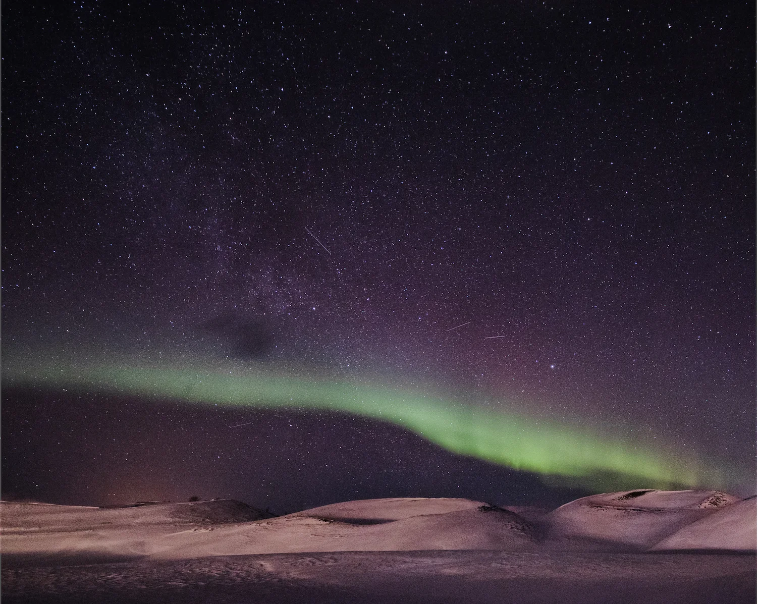 mycc81vatn-aurora3_8x10.jpg