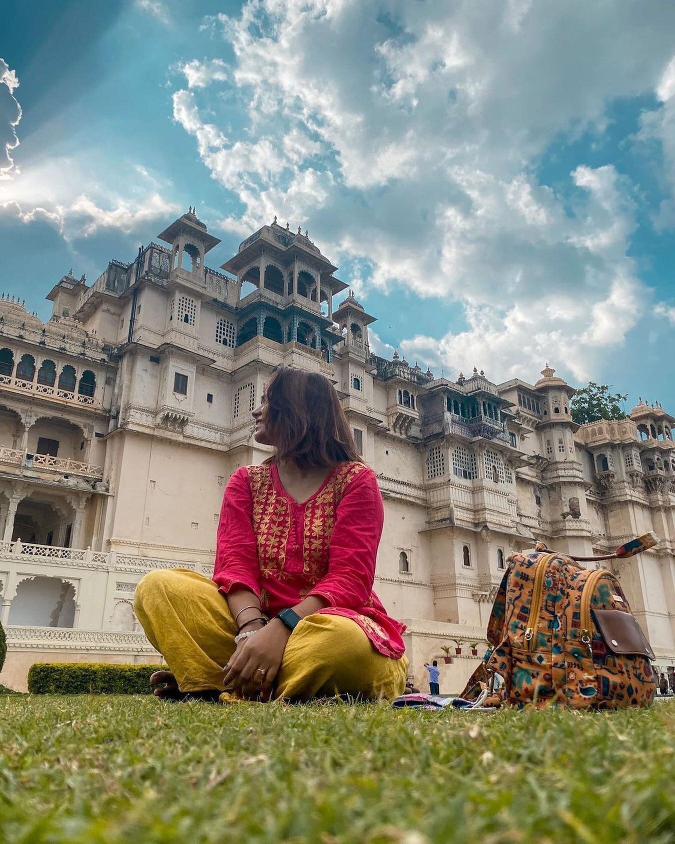 📸 @travelocorn

Have you ever considered studying abroad in India? Check out the link in @studyinindiagov 
.
.
.
.
.
#studyabroad #udiapur #thecityoflakes #asia #travel #india #travelgram #traveller #studyportals #beautifuldestinations #ThePassportP