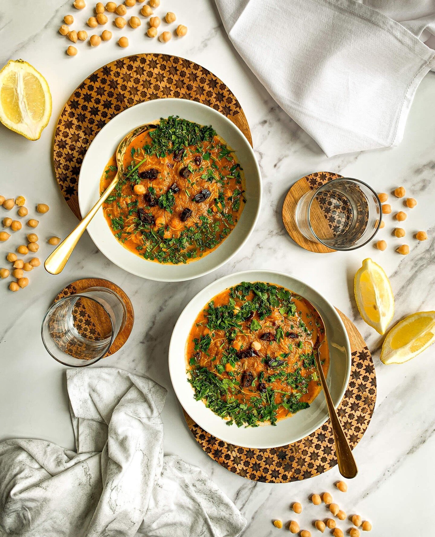 Moroccan Chickpea Noodle Soup Recipe 🍚 ⁠
-⁠
This is a lovely Middle Eastern soup that is warm and comforting and infused with delicious middle eastern spices. The chopped dates add a nice sweetness to the soup and works well to balance out the earth