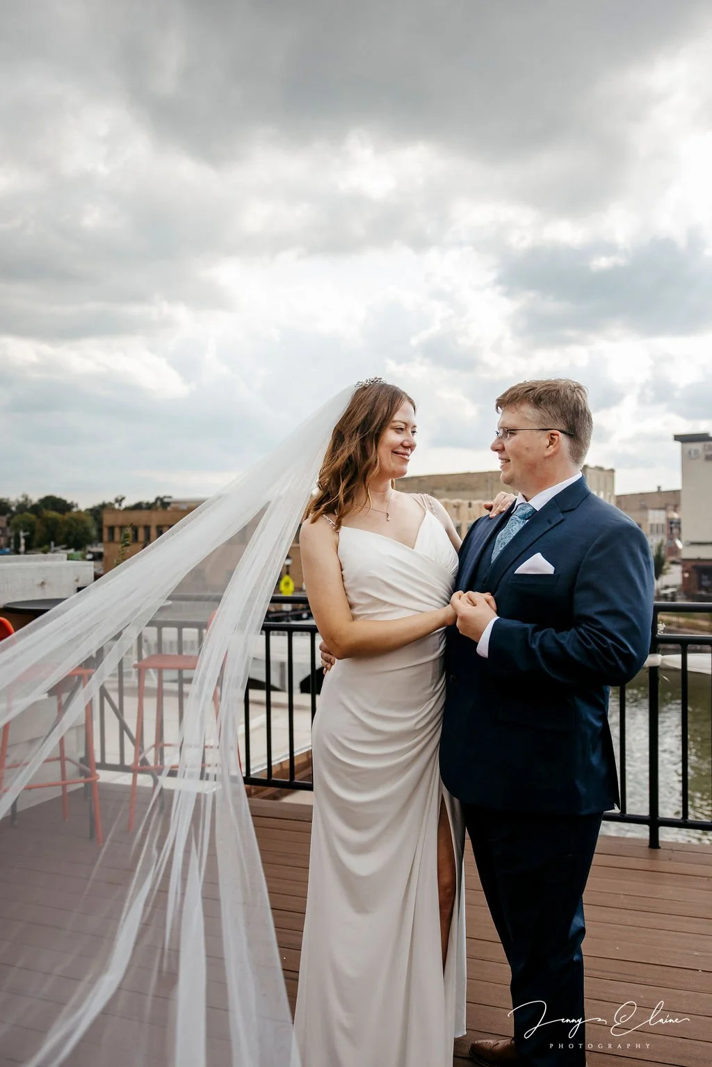  A Celebration of Love: Scott and Stephanie's Charming September Wedding in Janesville, Wisconsin
