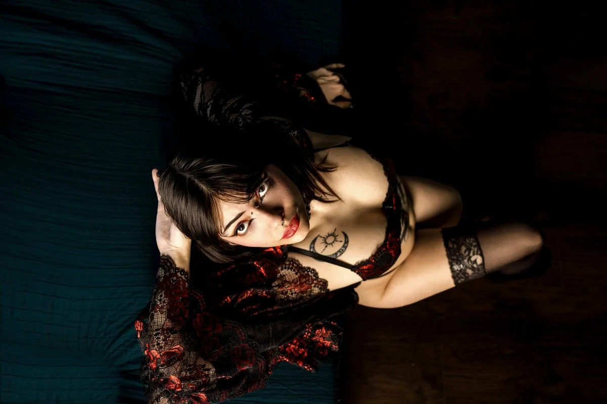 Madison Boudoir Studio Experience – Confidence Captured