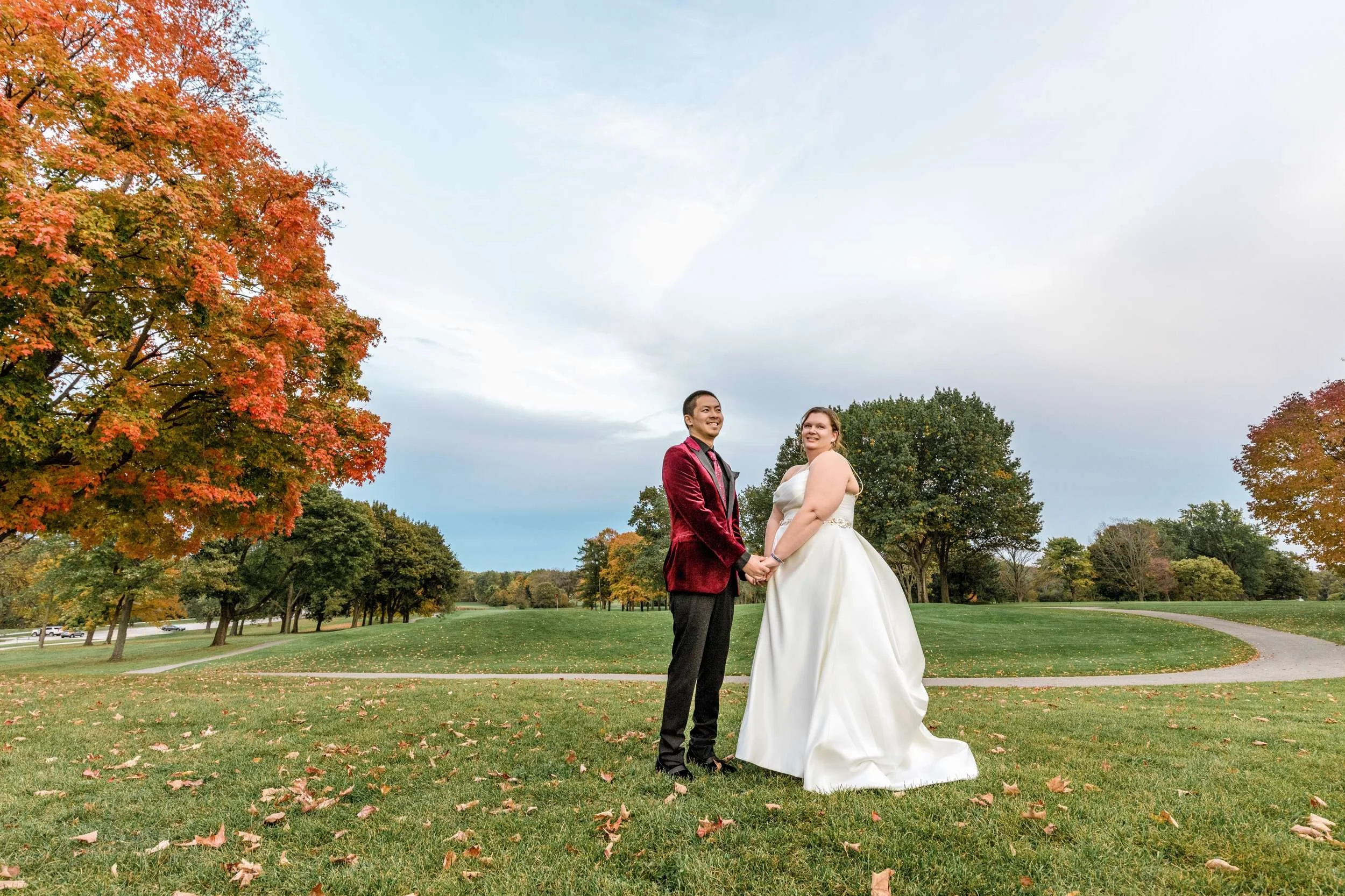 Family-Centered Fall Wedding Day in Milwaukee