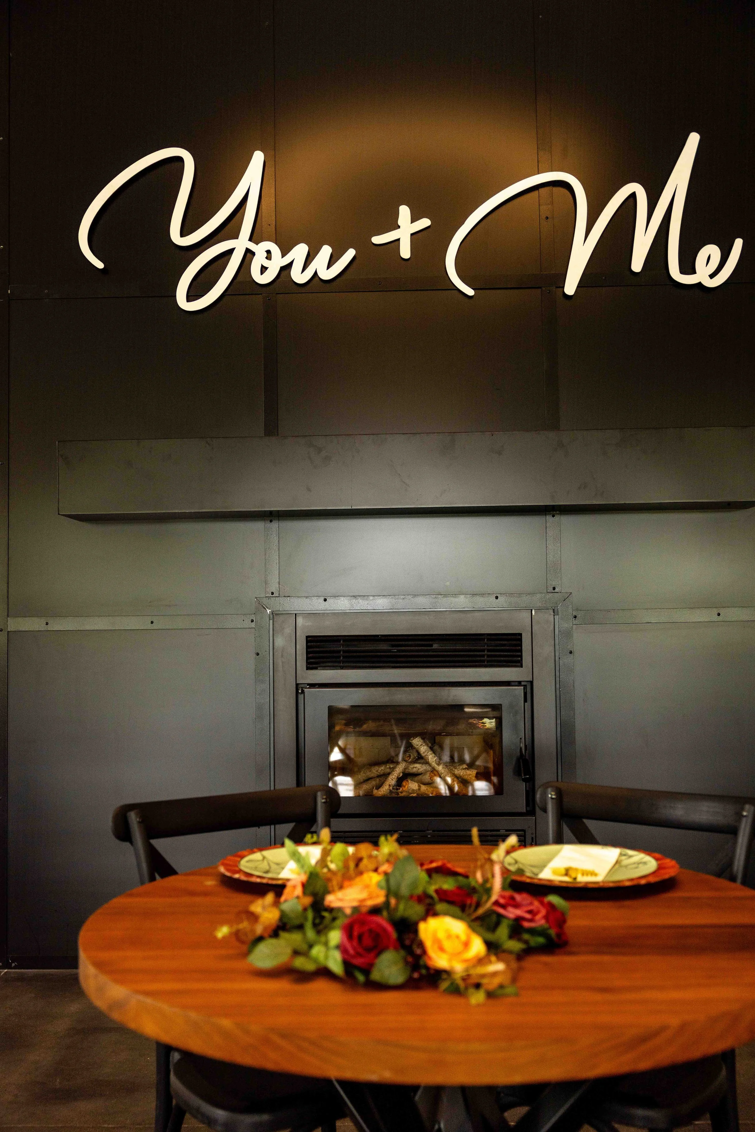 Romantic Sweetheart Table at Walnut Ridge Venue